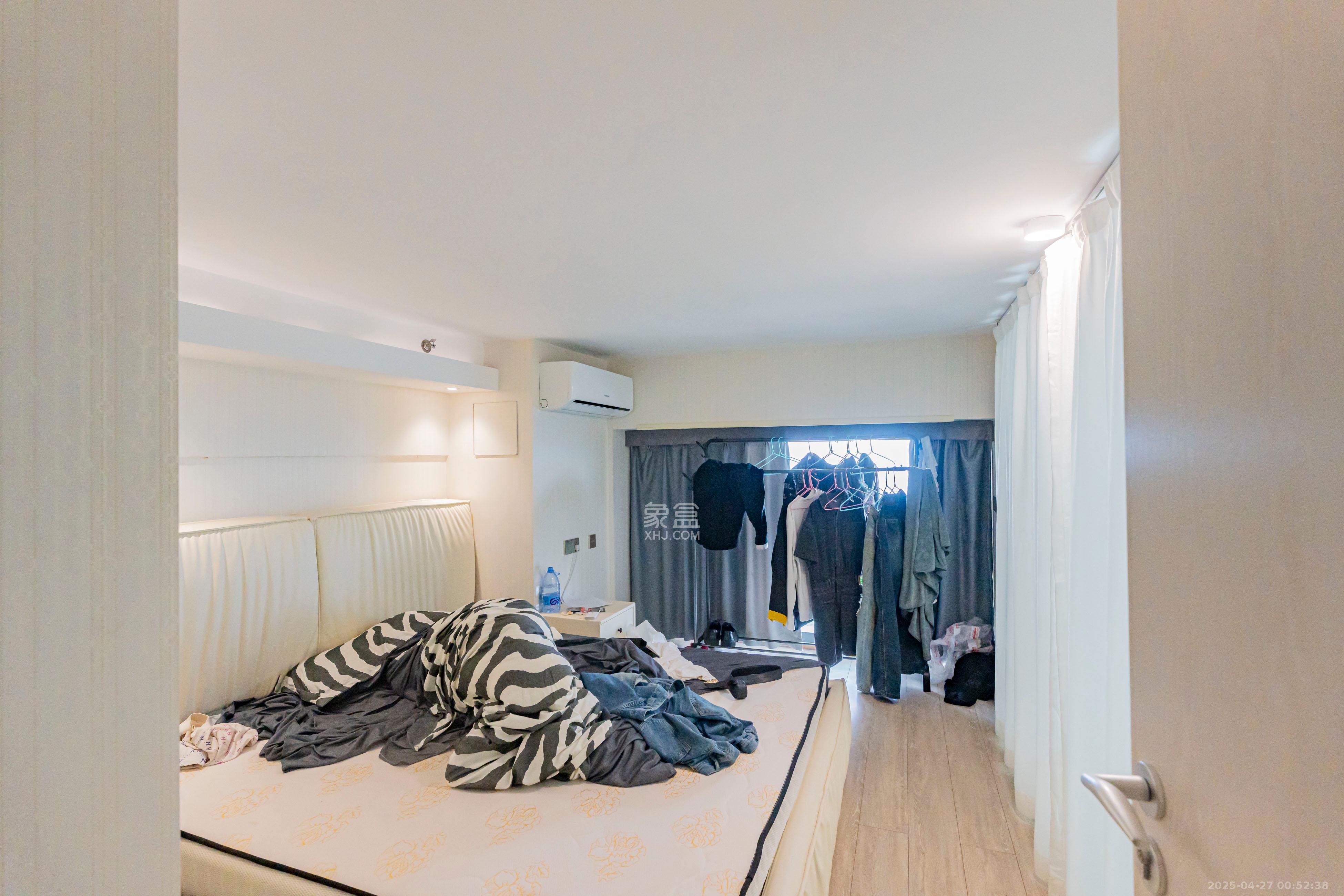 华远华时代 3室2厅2卫 83.0万 华远华时代 3室2厅2卫 83.0万卧室