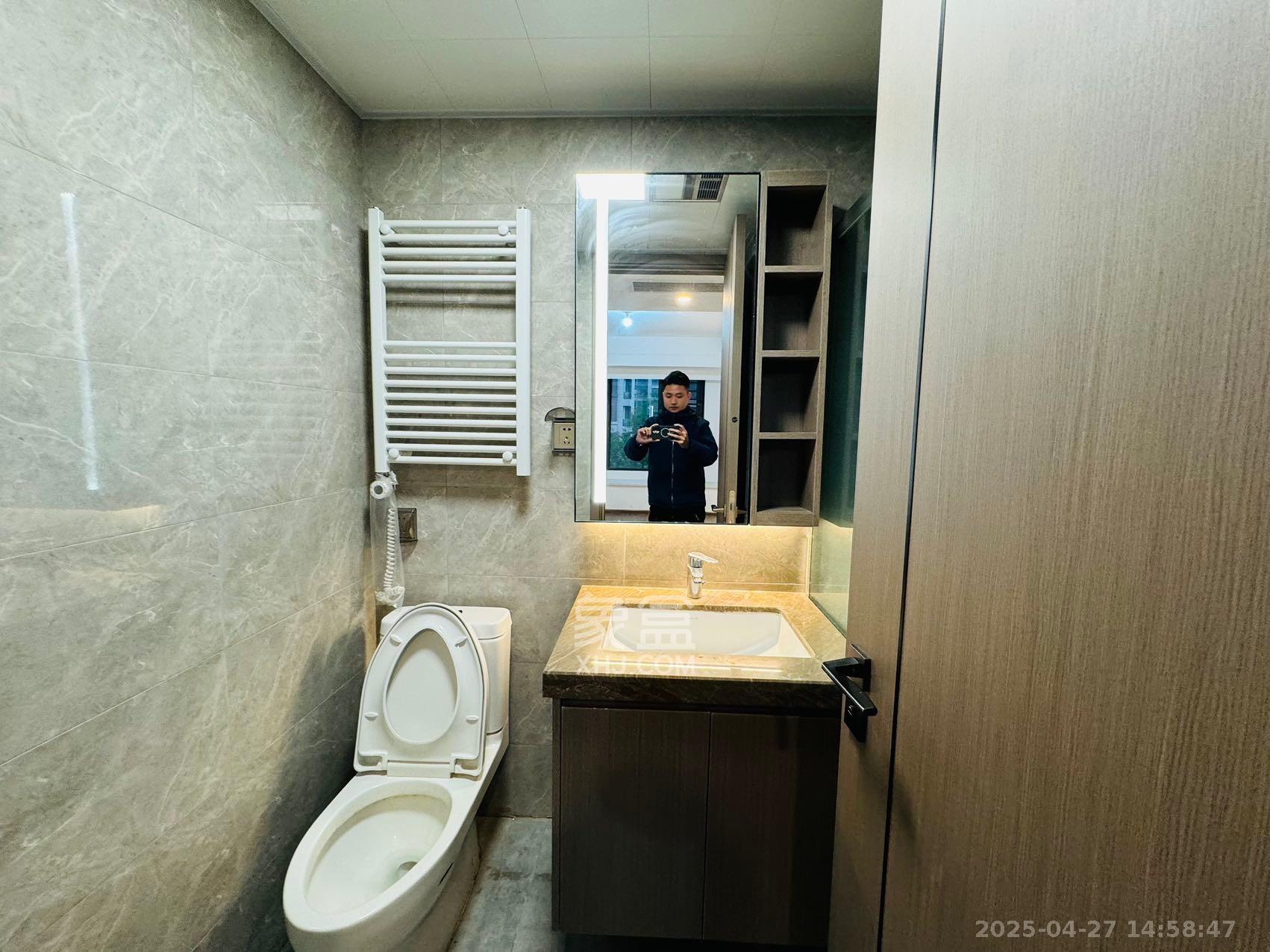 金茂建发泊悦  4室2厅2卫    3600.0元/月 金茂建发泊悦  4室2厅2卫    3600.0元/月室内图