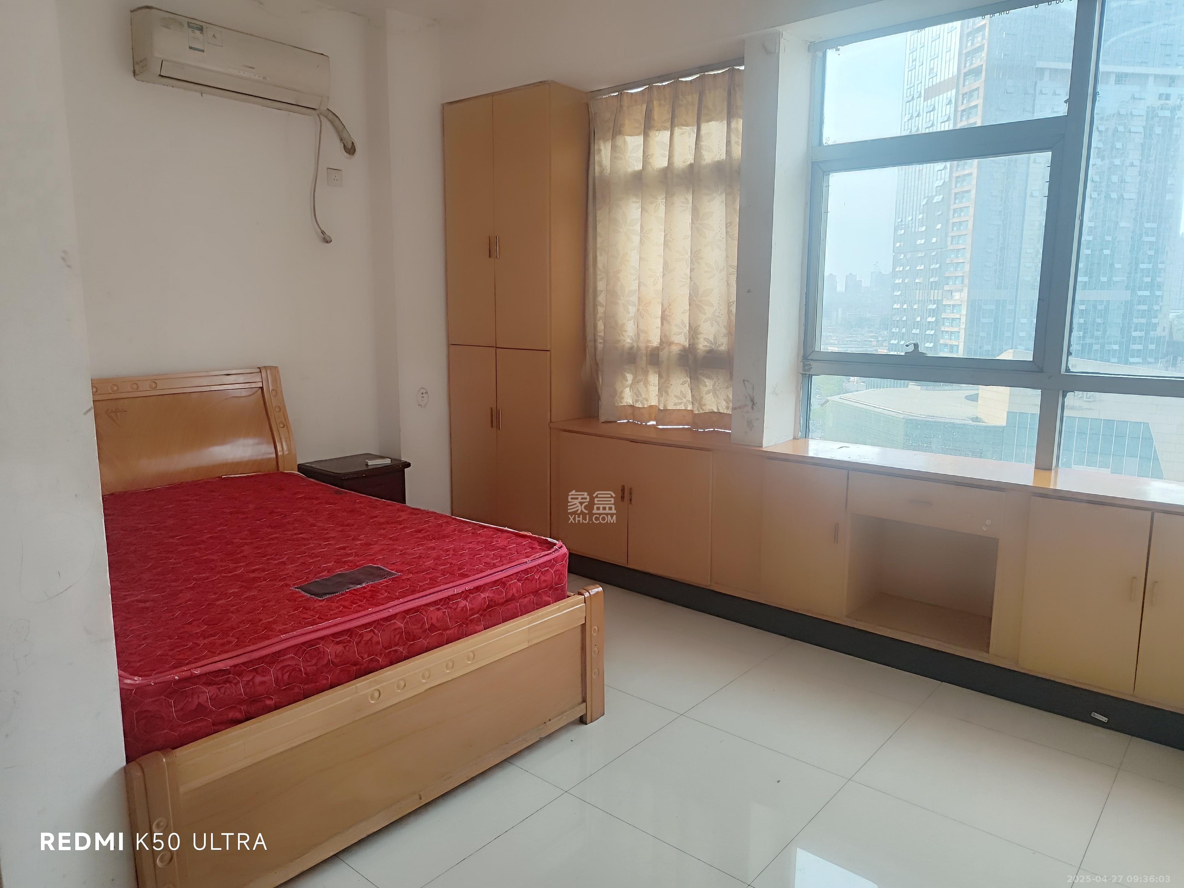 红星国际星城  1室1厅1卫    1300.0元/月 红星国际星城  1室1厅1卫    1300.0元/月室内图1