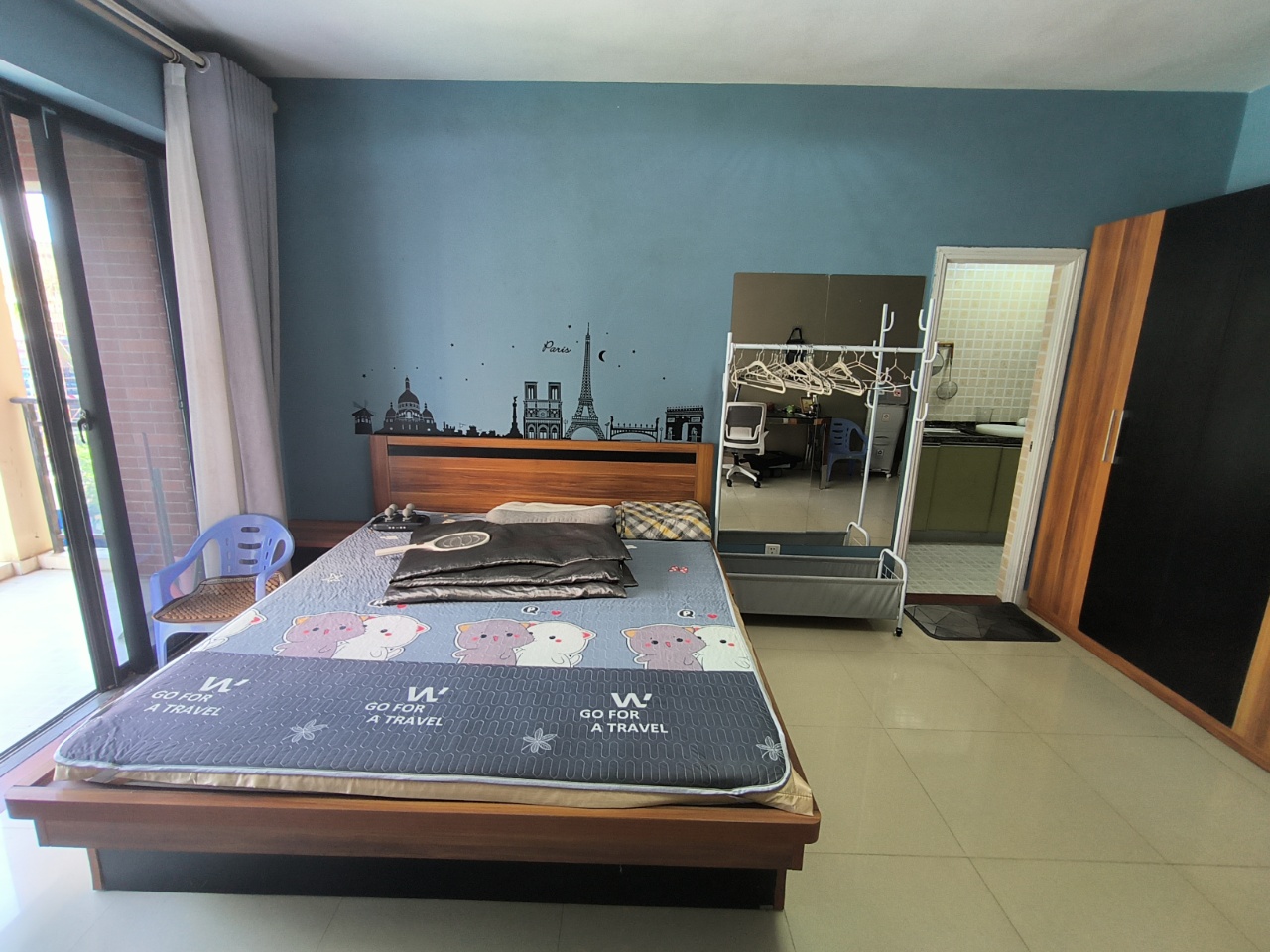 滨河华庭 1室0厅1卫 58.0万 滨河华庭 1室0厅1卫 58.0万客厅