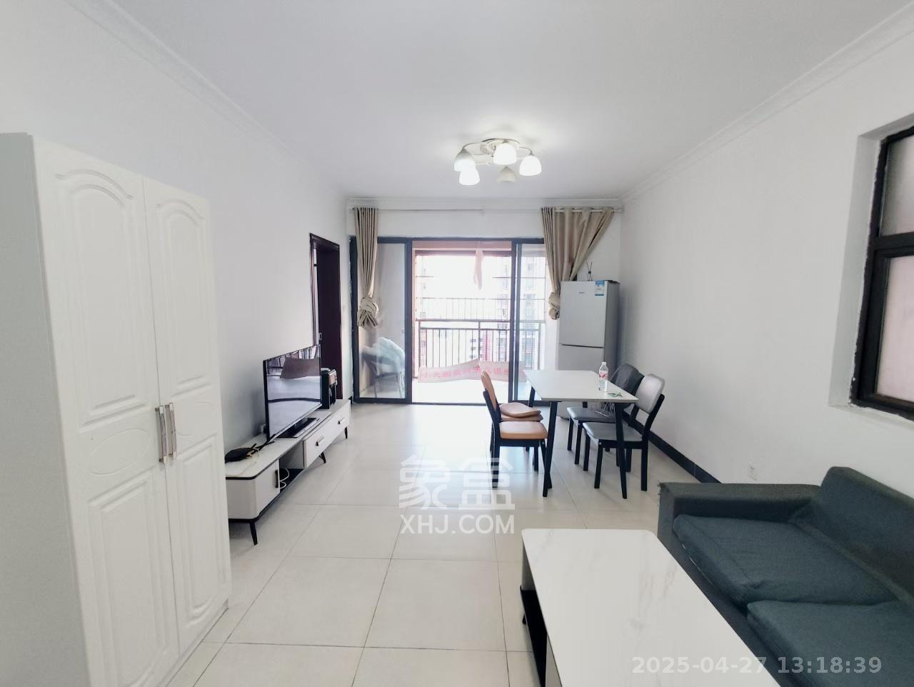 旭辉华庭 3室2厅1卫 1800.0元/月 旭辉华庭 3室2厅1卫 1800.0元/月室内图