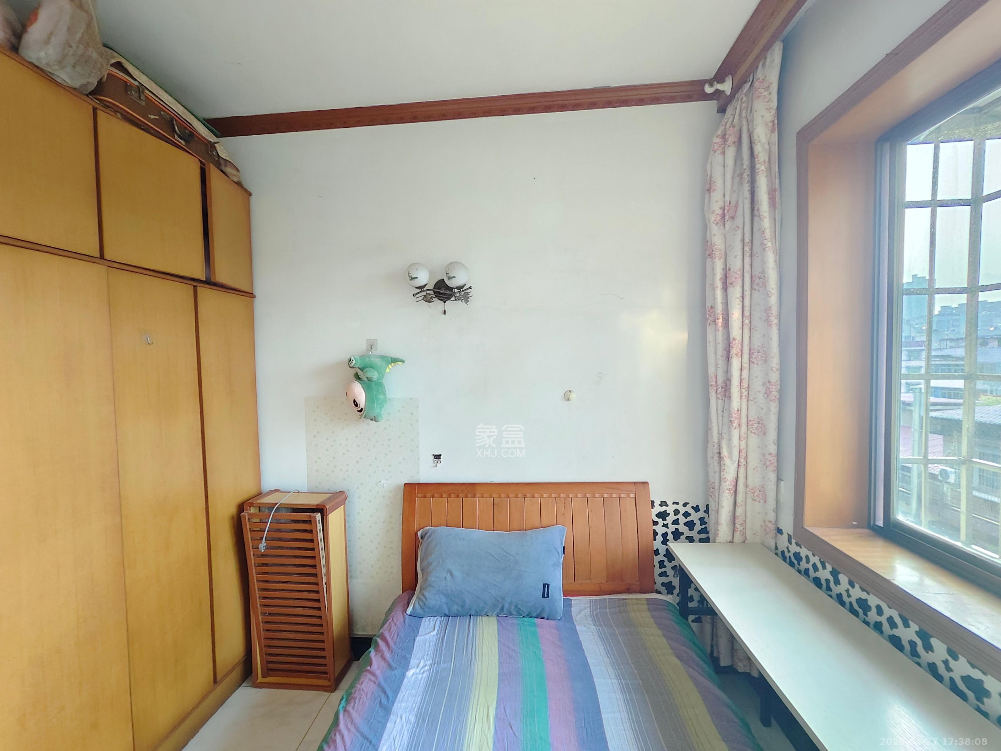 美丽四合院  3室1厅1卫    1650.0元/月 美丽四合院  3室1厅1卫    1650.0元/月室内图