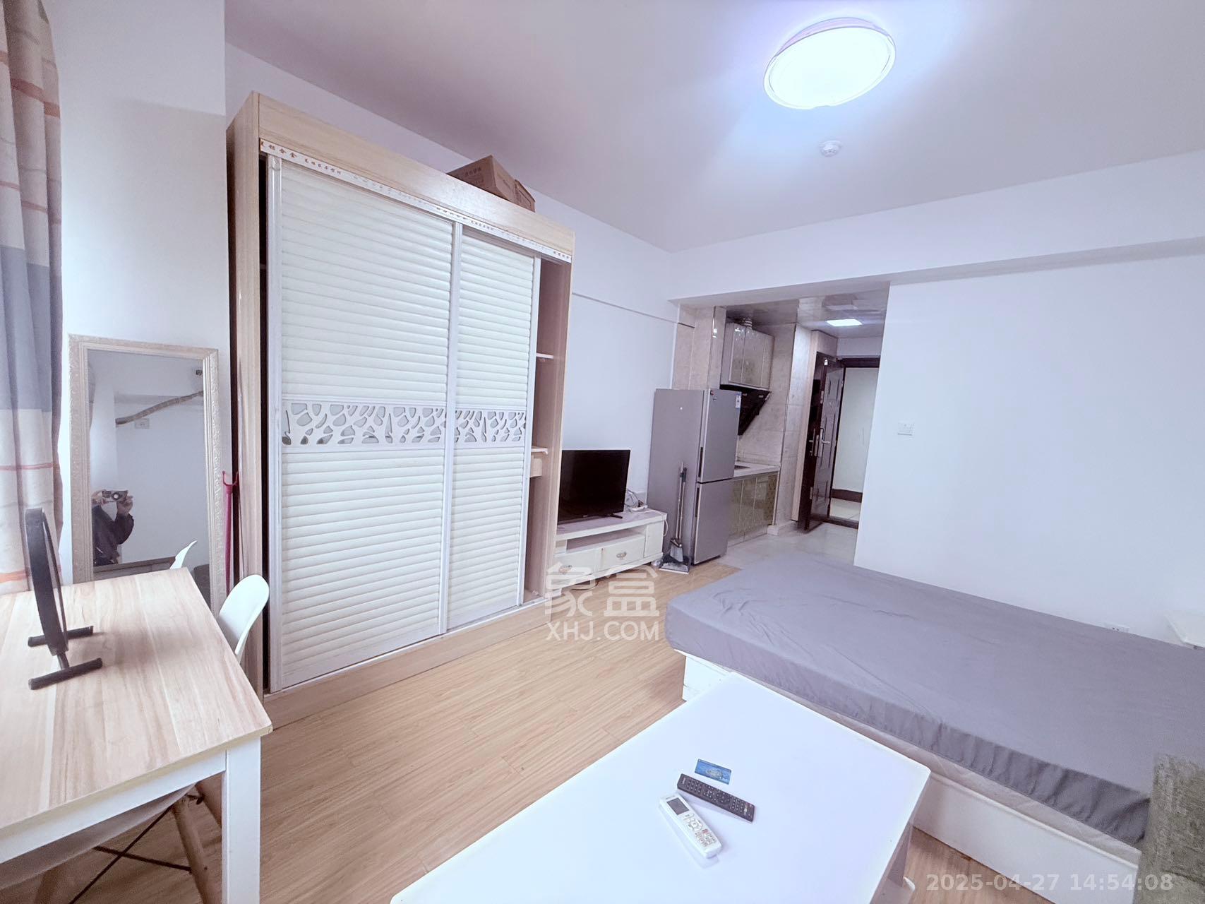 钰龙天下二期(钰龙佳园) 1室1厅1卫 1200.0元/月 钰龙天下二期(钰龙佳园) 1室1厅1卫 1200.0元/月室内图