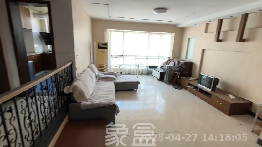 福乐名园  3室2厅1卫   3500.00元/月室内图