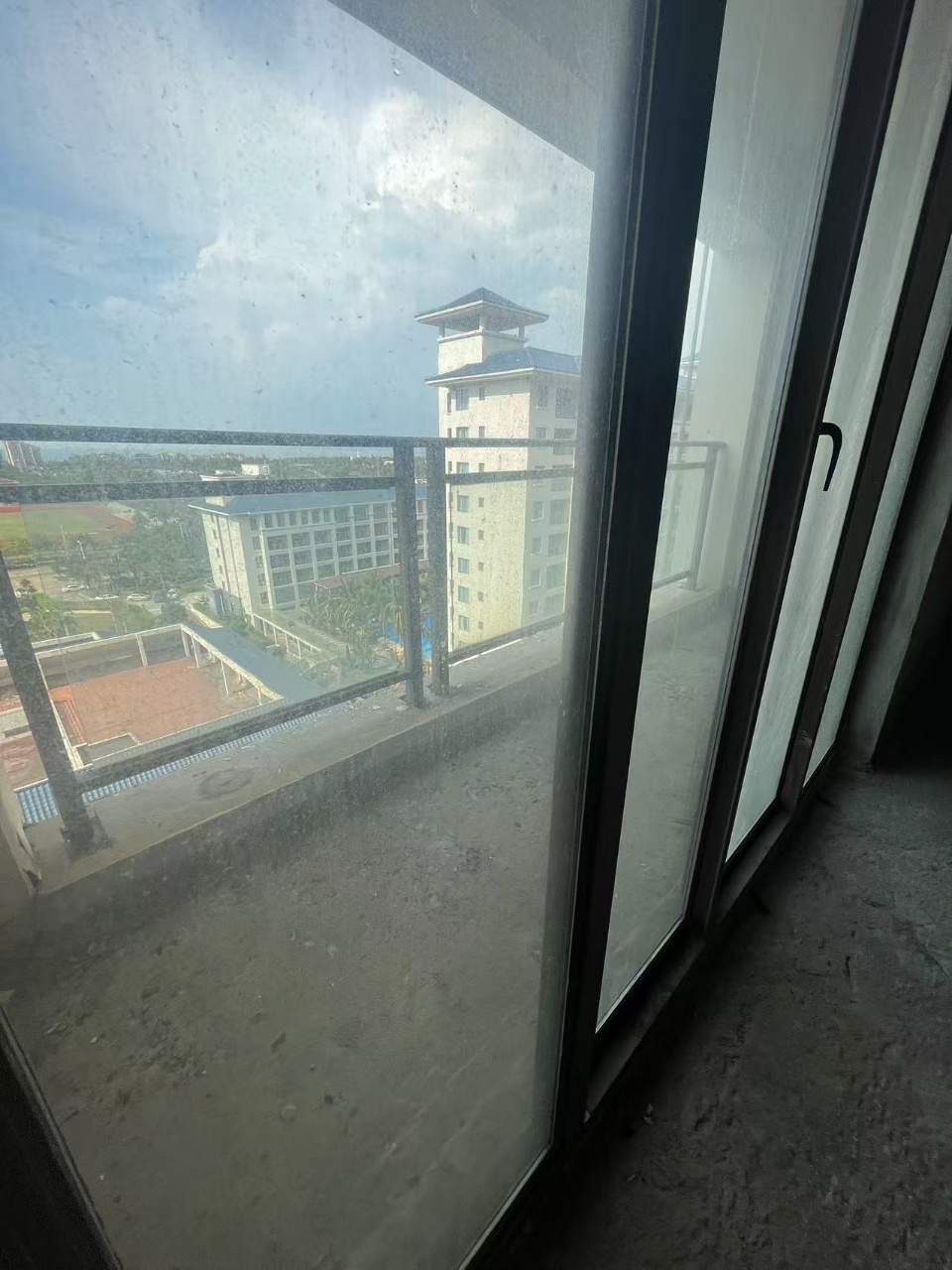 专家公寓 7室3厅4卫 497.0万 专家公寓 7室3厅4卫 497.0万室内图