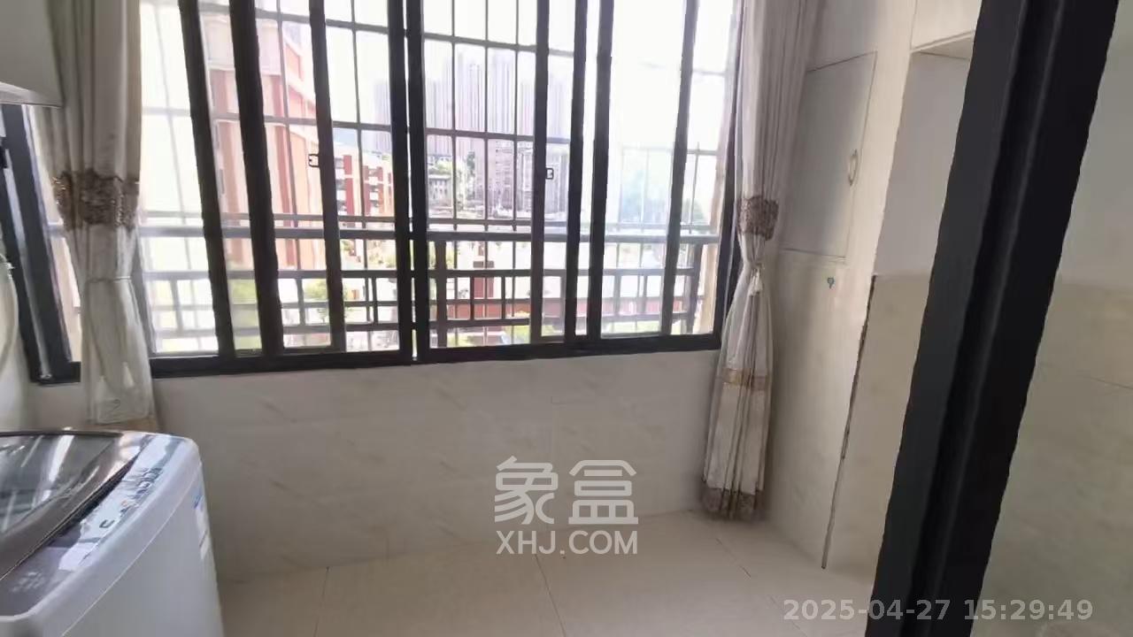 景塘家园  3室1厅1卫   2200.00元/月室内图