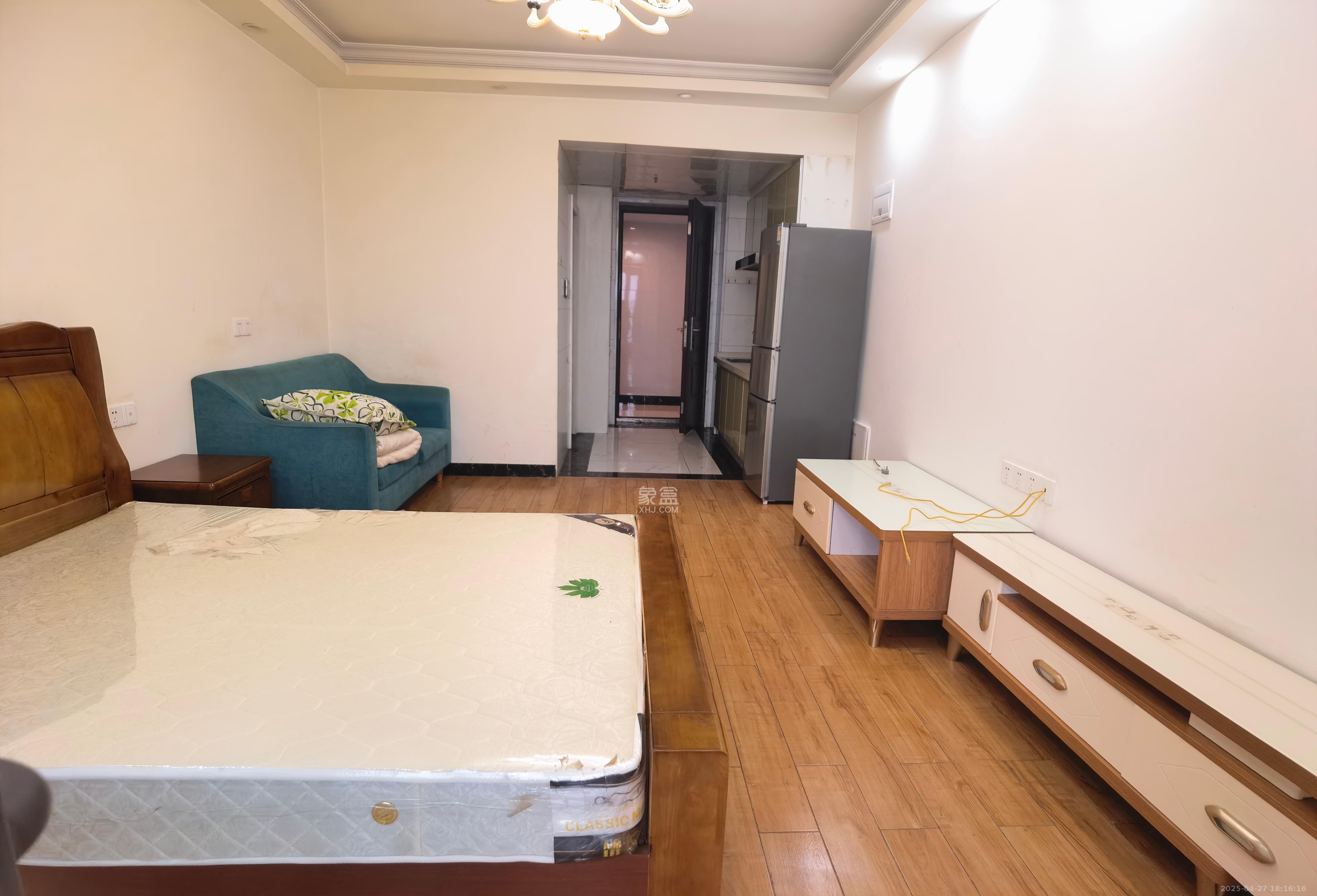 中海新城熙岸(中信新城五期) 1室1厅1卫 1300.0元/月 中海新城熙岸(中信新城五期) 1室1厅1卫 1300.0元/月室内图