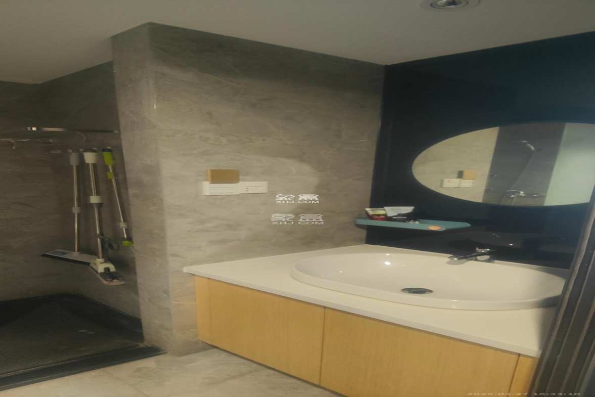 紫鑫御湖湾 1室1厅1卫 1100.0元/月 紫鑫御湖湾 1室1厅1卫 1100.0元/月室内图