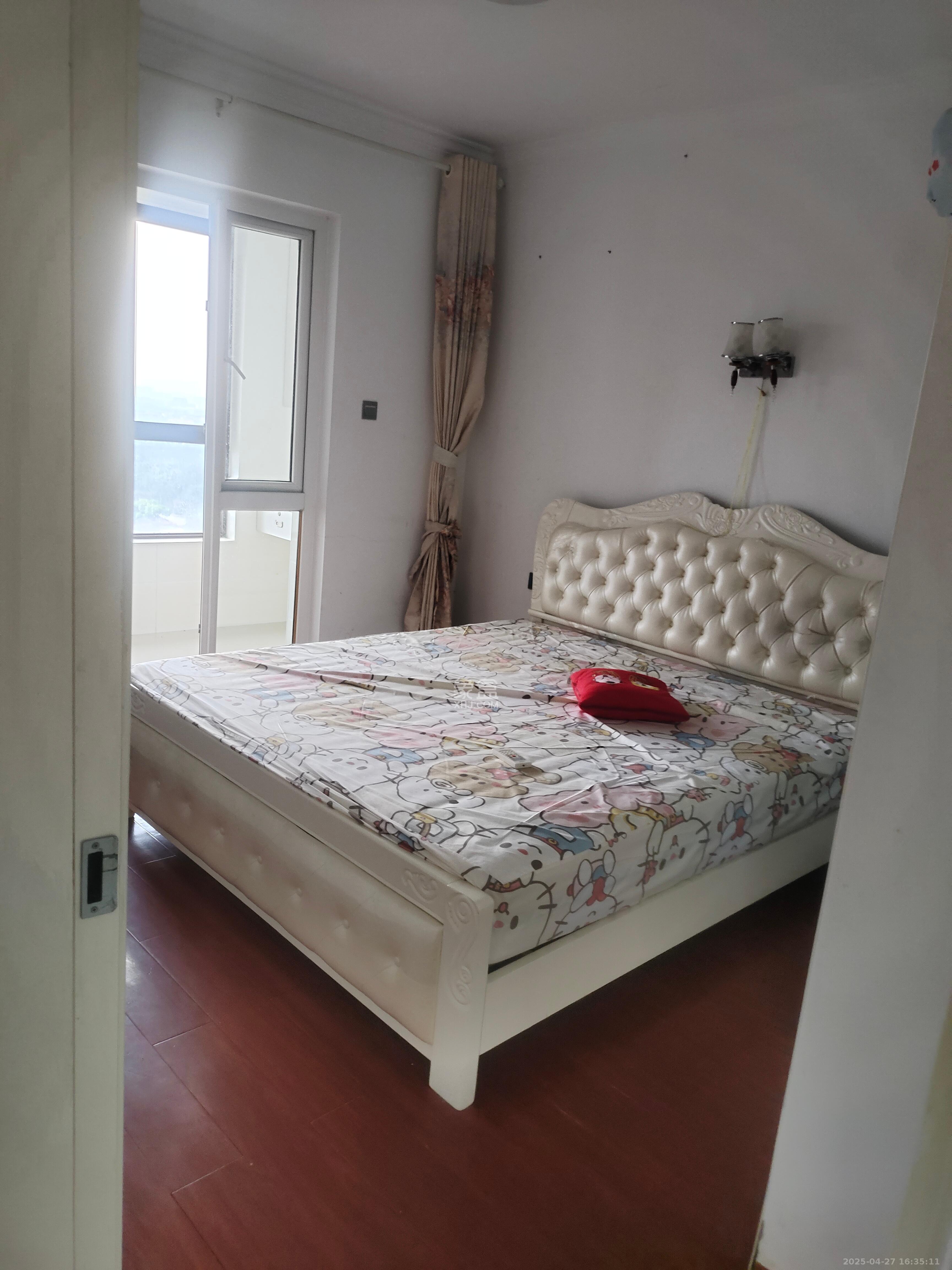 金地三千府(金地湖山樾、金地自在城) 2室2厅2卫 1600.0元/月 金地三千府(金地湖山樾、金地自在城) 2室2厅2卫 1600.0元/月室内图