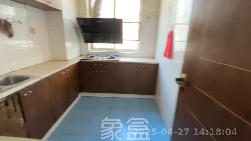 福乐名园  3室2厅1卫   3500.00元/月室内图