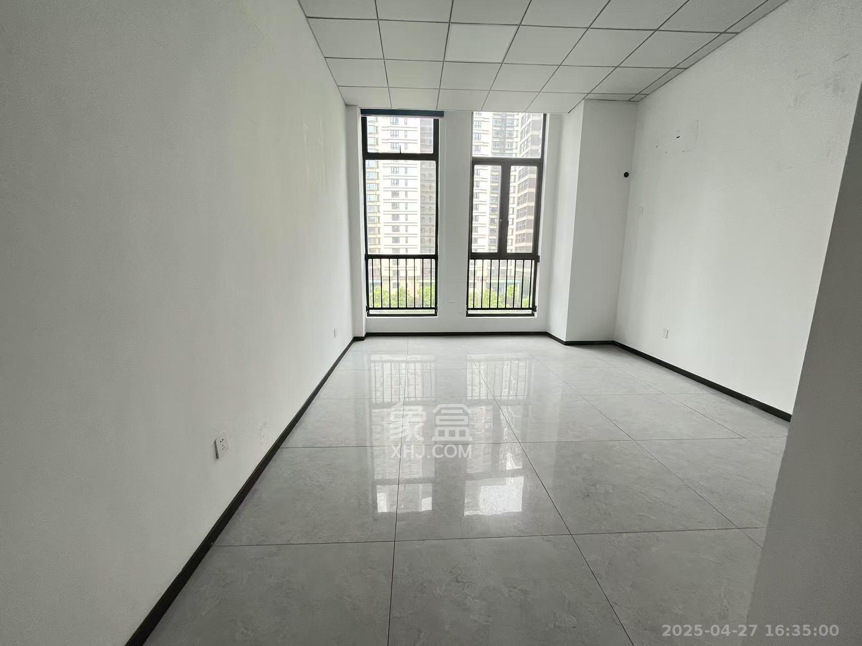 金恒银杉里   1217.0㎡      490000.0元/月室内图