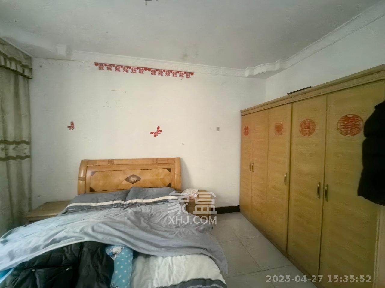 中南汽车世界  2室2厅1卫   1350.00元/月室内图