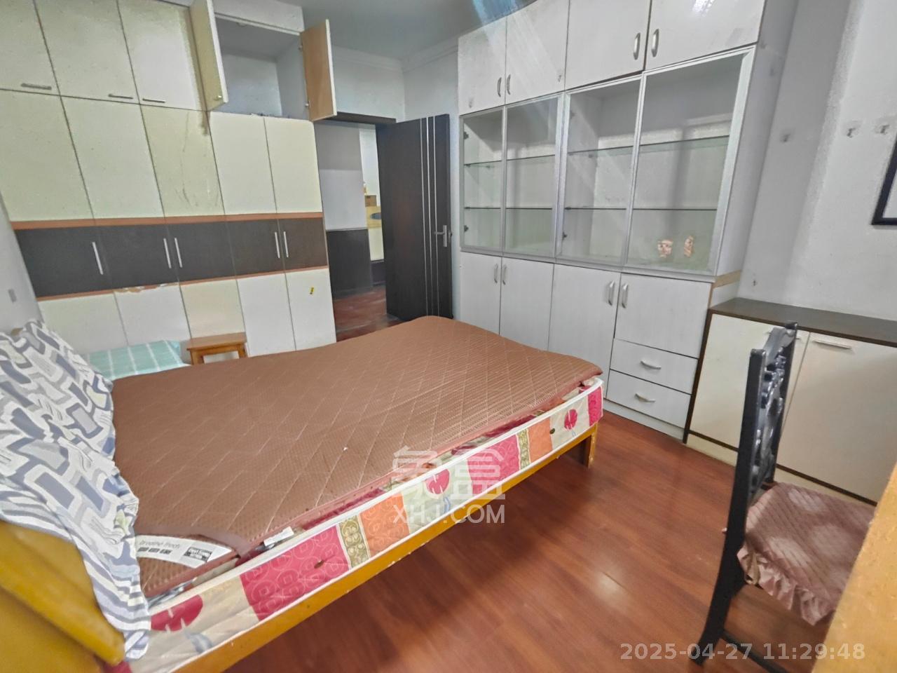 万利新村  2室1厅1卫   1600.00元/月室内图