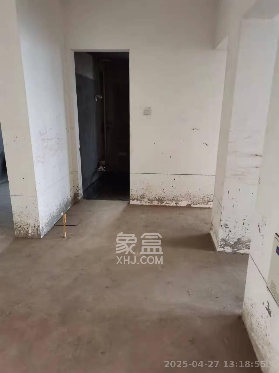 山语城二期 3室2厅1卫 1800.0元/月 山语城二期 3室2厅1卫 1800.0元/月室内图