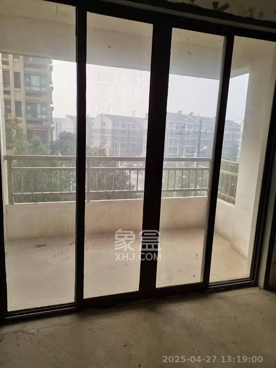 山语城二期 3室2厅1卫 1800.0元/月 山语城二期 3室2厅1卫 1800.0元/月室内图