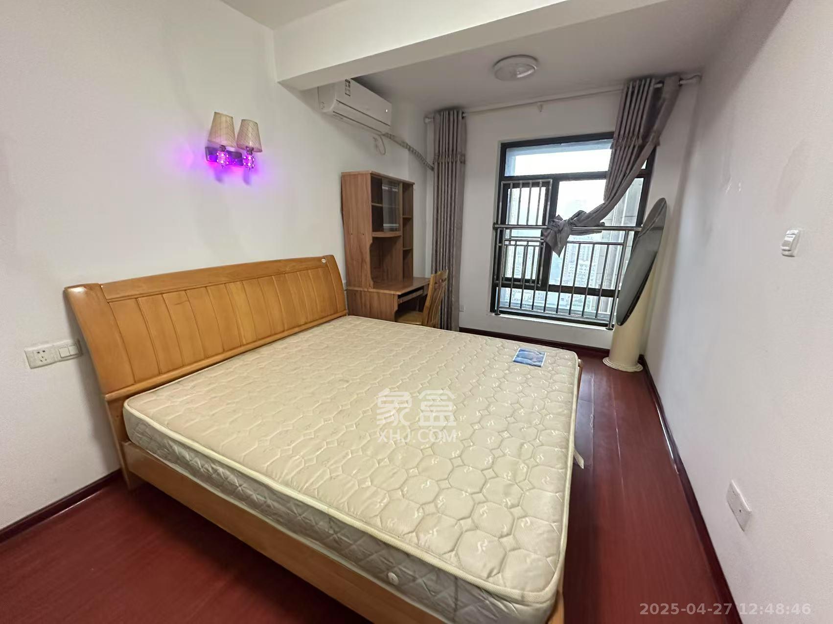 铂宫  2室2厅1卫   3800.00元/月室内图