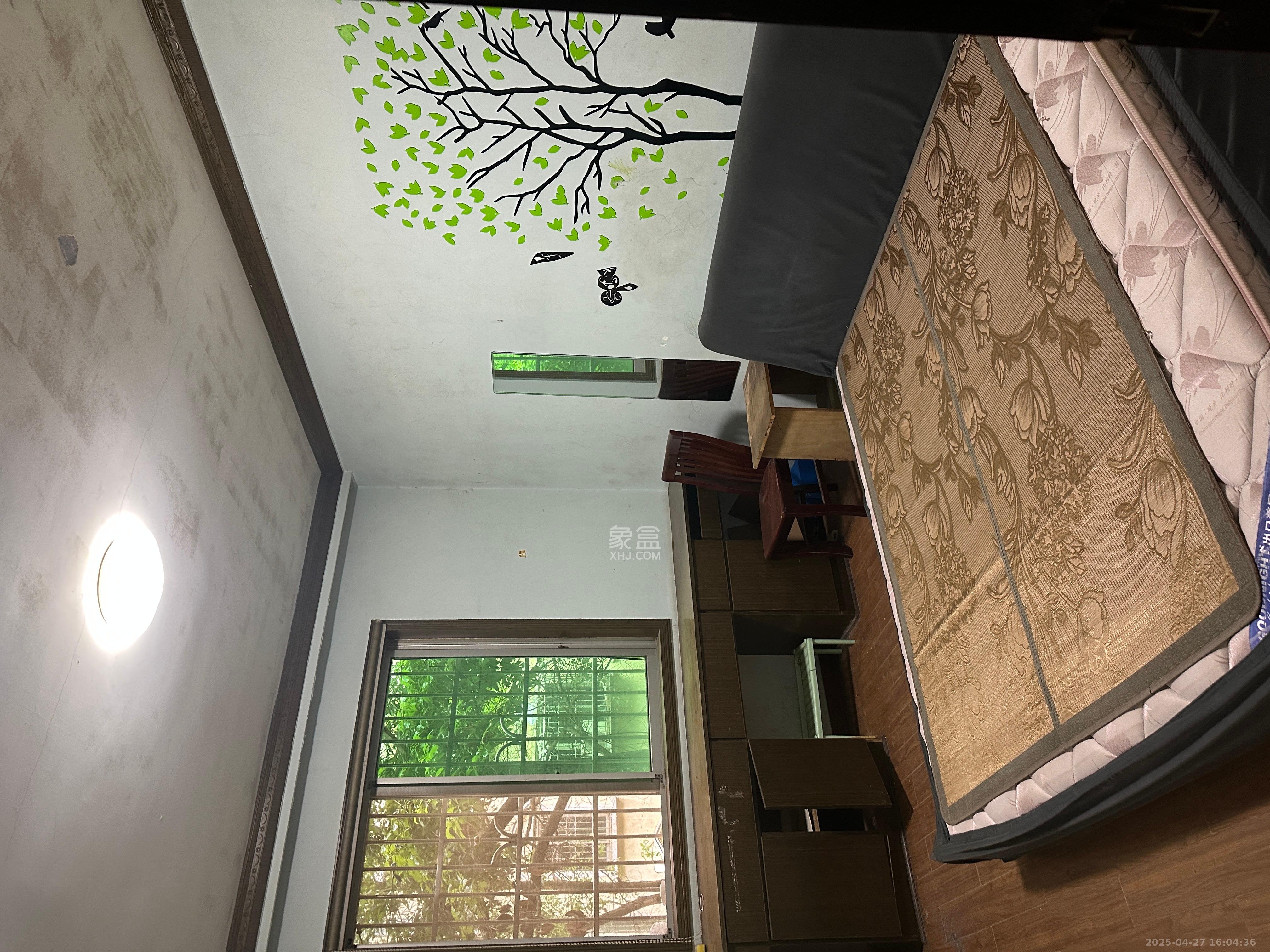 中南汽车世界 3室2厅1卫 1350.0元/月 中南汽车世界 3室2厅1卫 1350.0元/月室内图