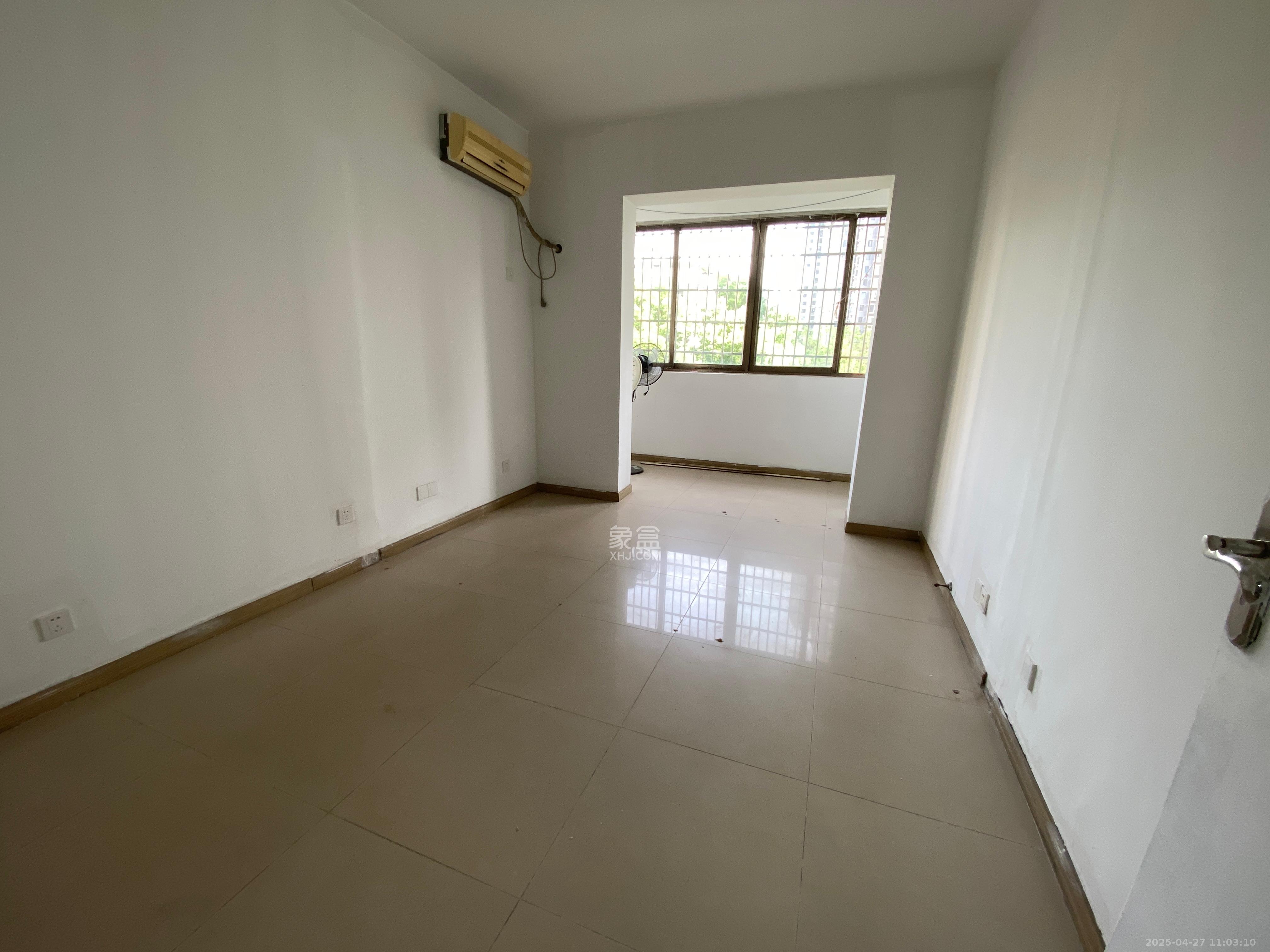 城宇大厦 2室2厅1卫 1500.0元/月 城宇大厦 2室2厅1卫 1500.0元/月室内图