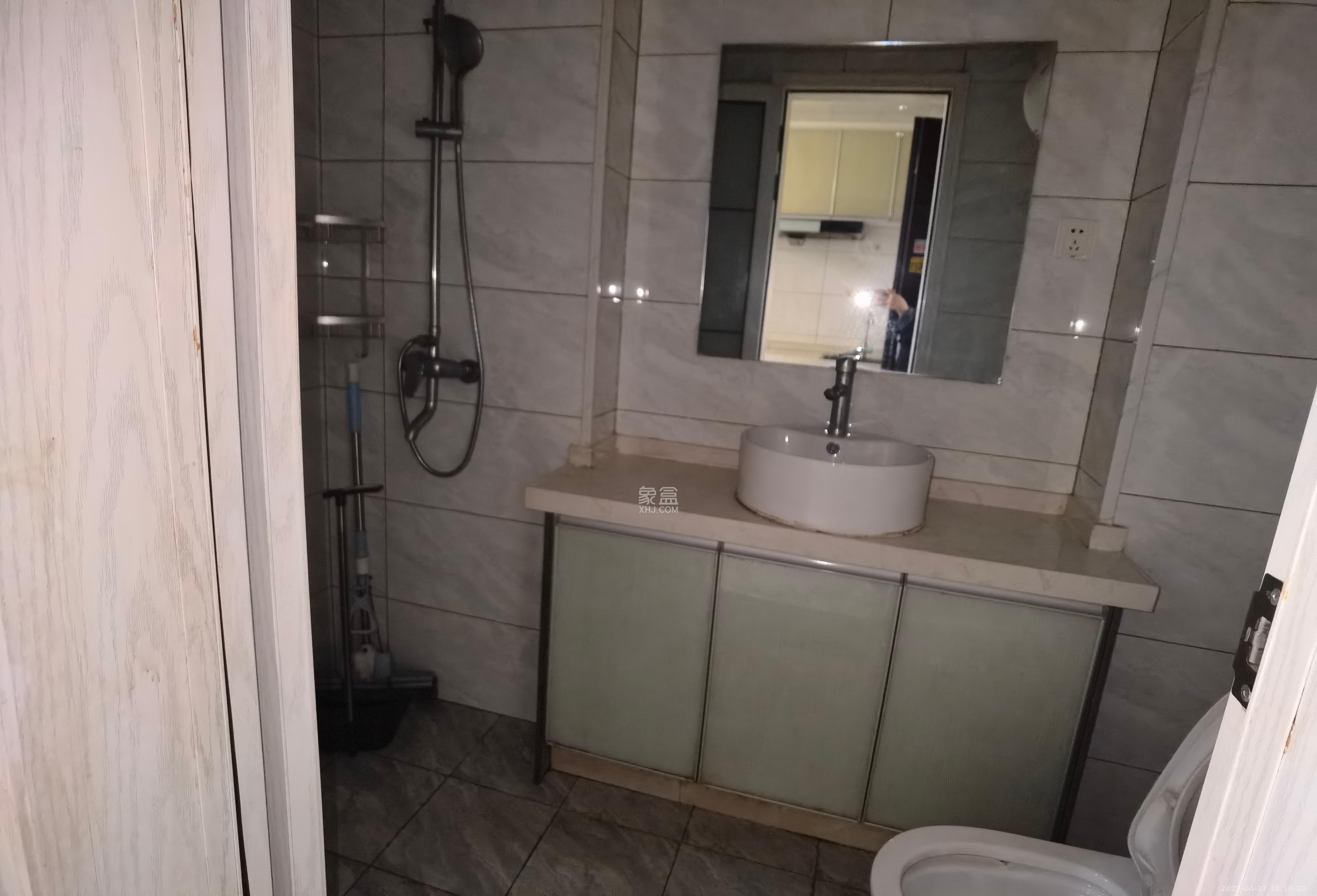 中海新城熙岸(中信新城五期) 1室1厅1卫 1300.0元/月 中海新城熙岸(中信新城五期) 1室1厅1卫 1300.0元/月室内图