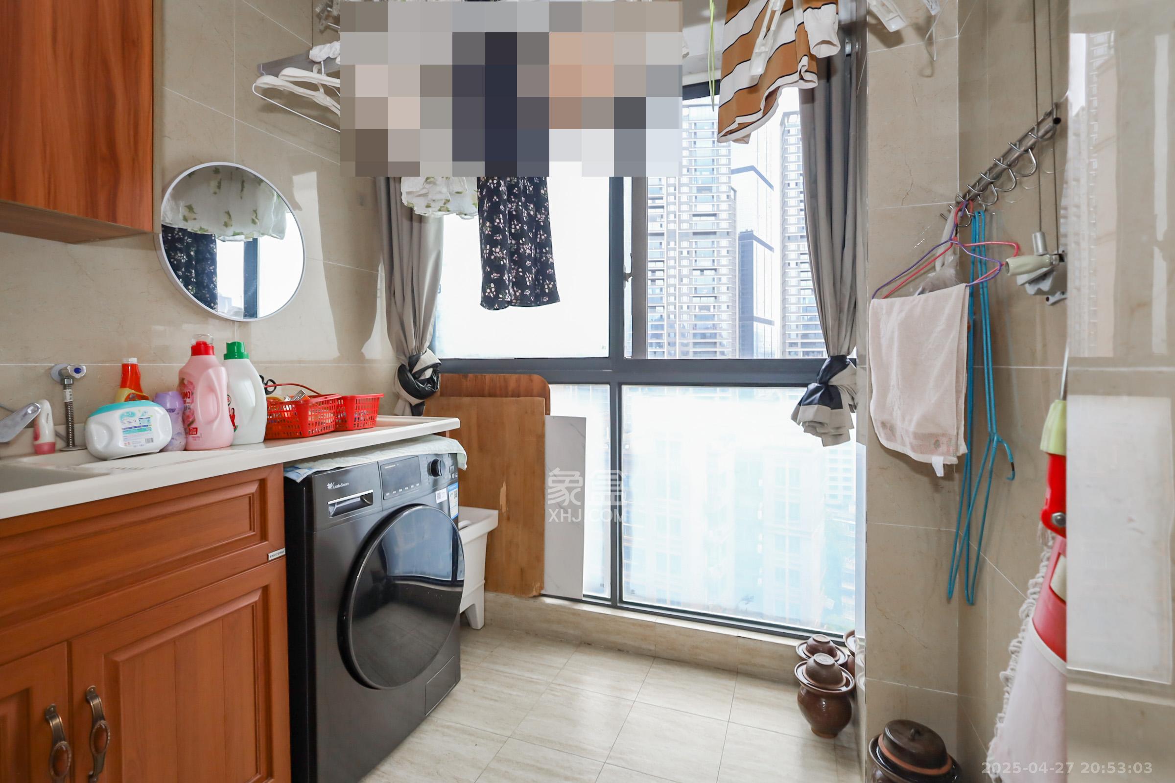 山水誉峰 4室2厅2卫 170.0万 山水誉峰 4室2厅2卫 170.0万其他