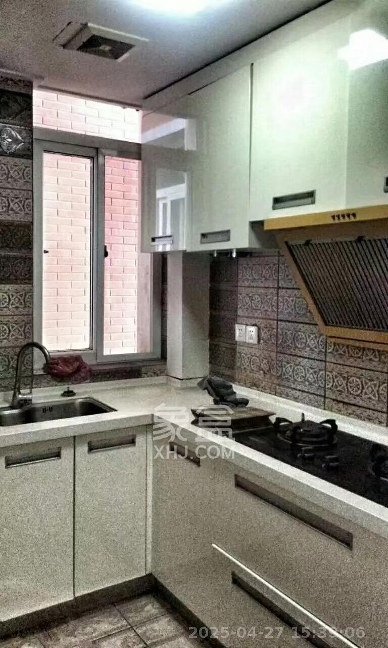 天剑华城 1室1厅1卫 1700.0元/月 天剑华城 1室1厅1卫 1700.0元/月室内图