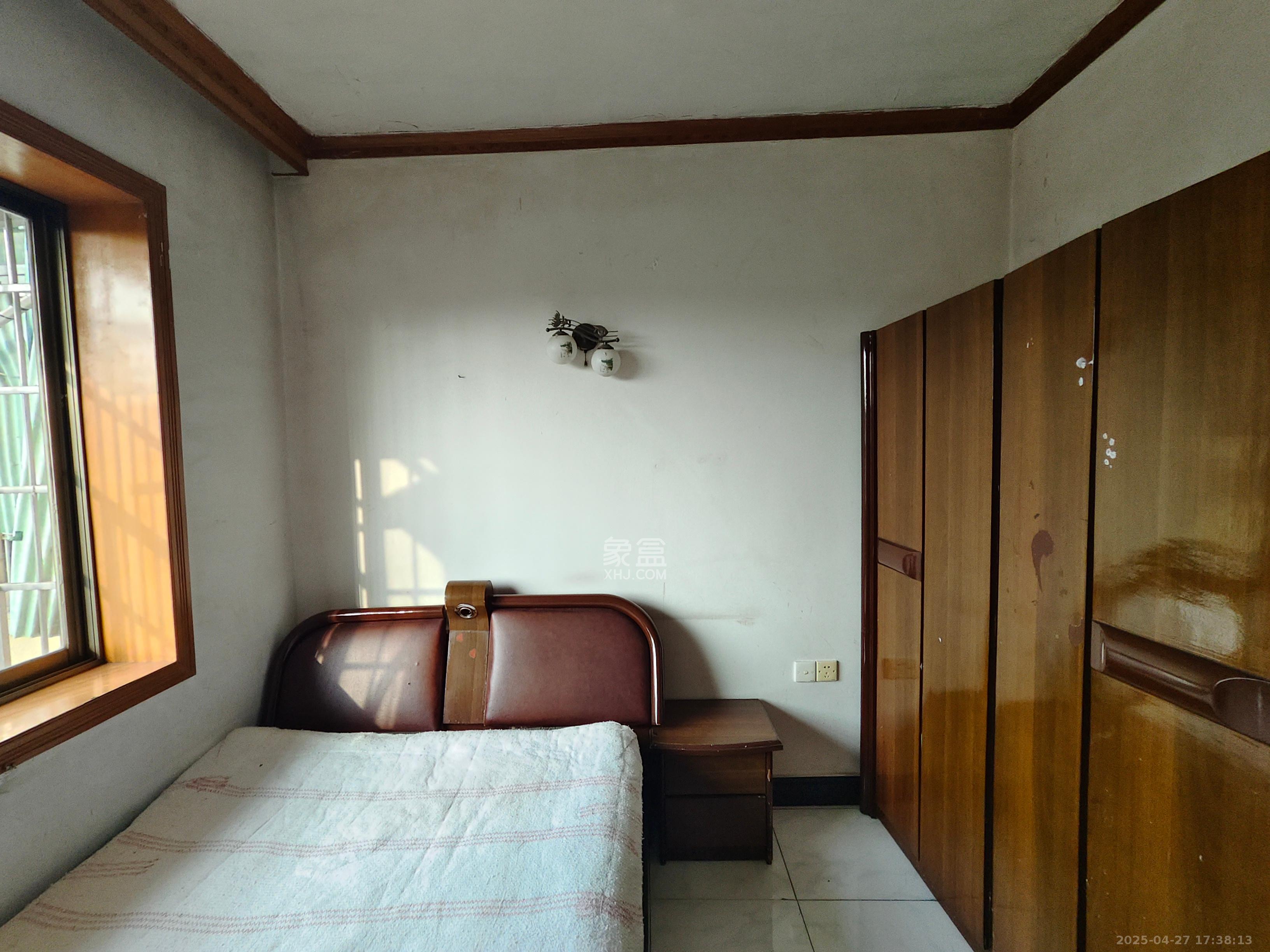 美丽四合院  3室1厅1卫    1650.0元/月 美丽四合院  3室1厅1卫    1650.0元/月室内图