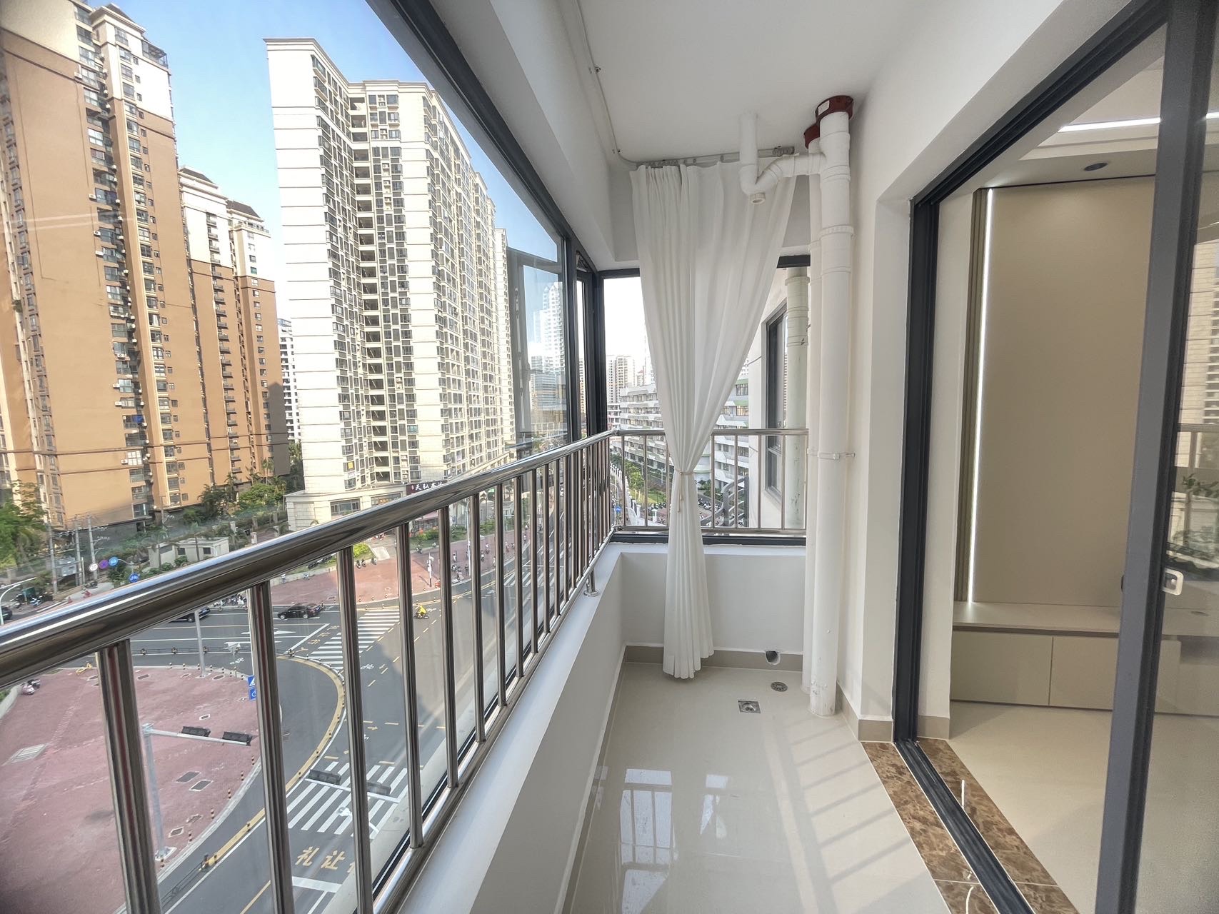 龙城新景  2室2厅1卫   115.00万客厅