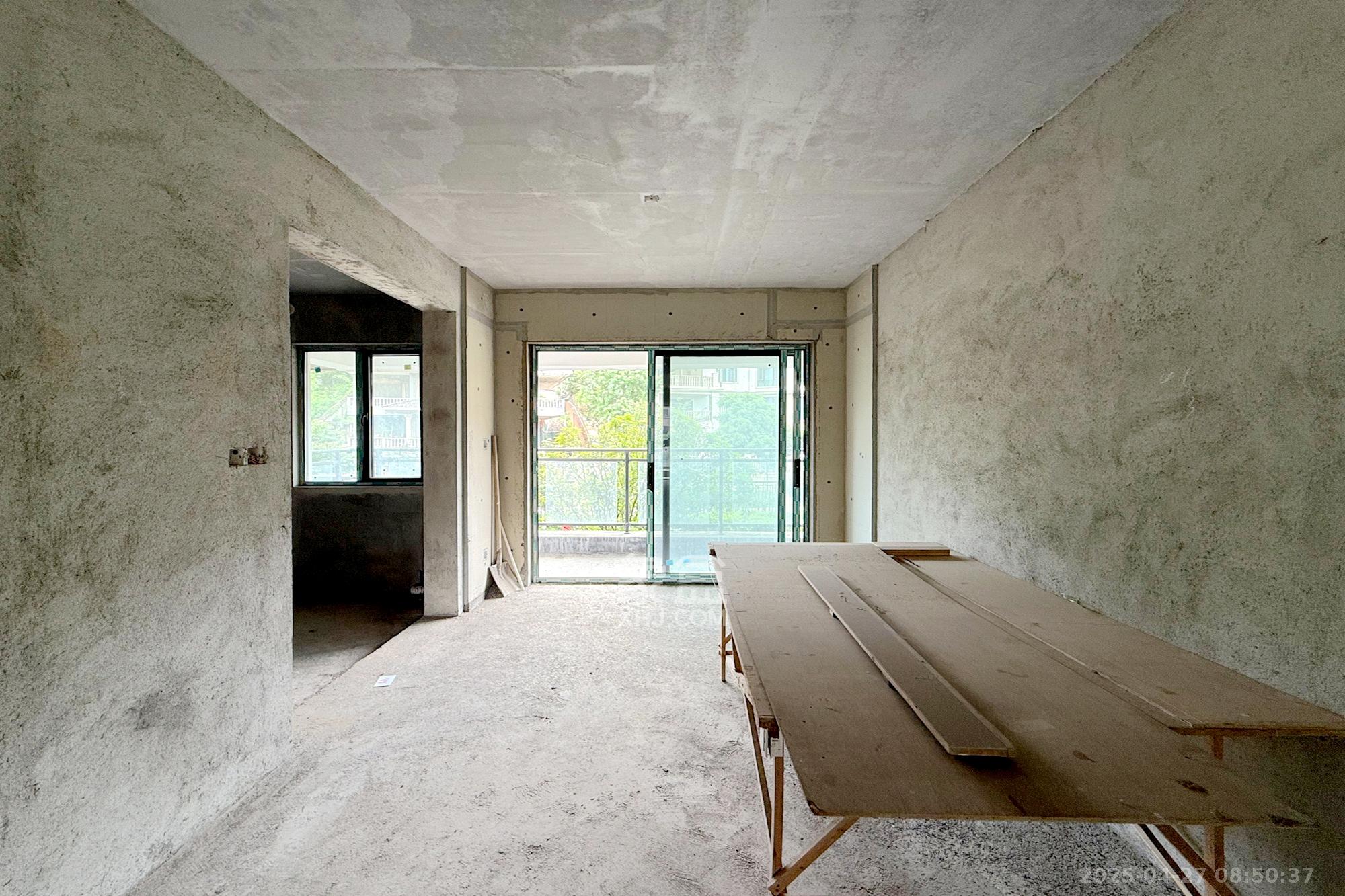 润和谷山郡(悦禧山庄水榭花都)  1室0厅0卫    150.0万 润和谷山郡(悦禧山庄水榭花都)  1室0厅0卫    150.0万客厅