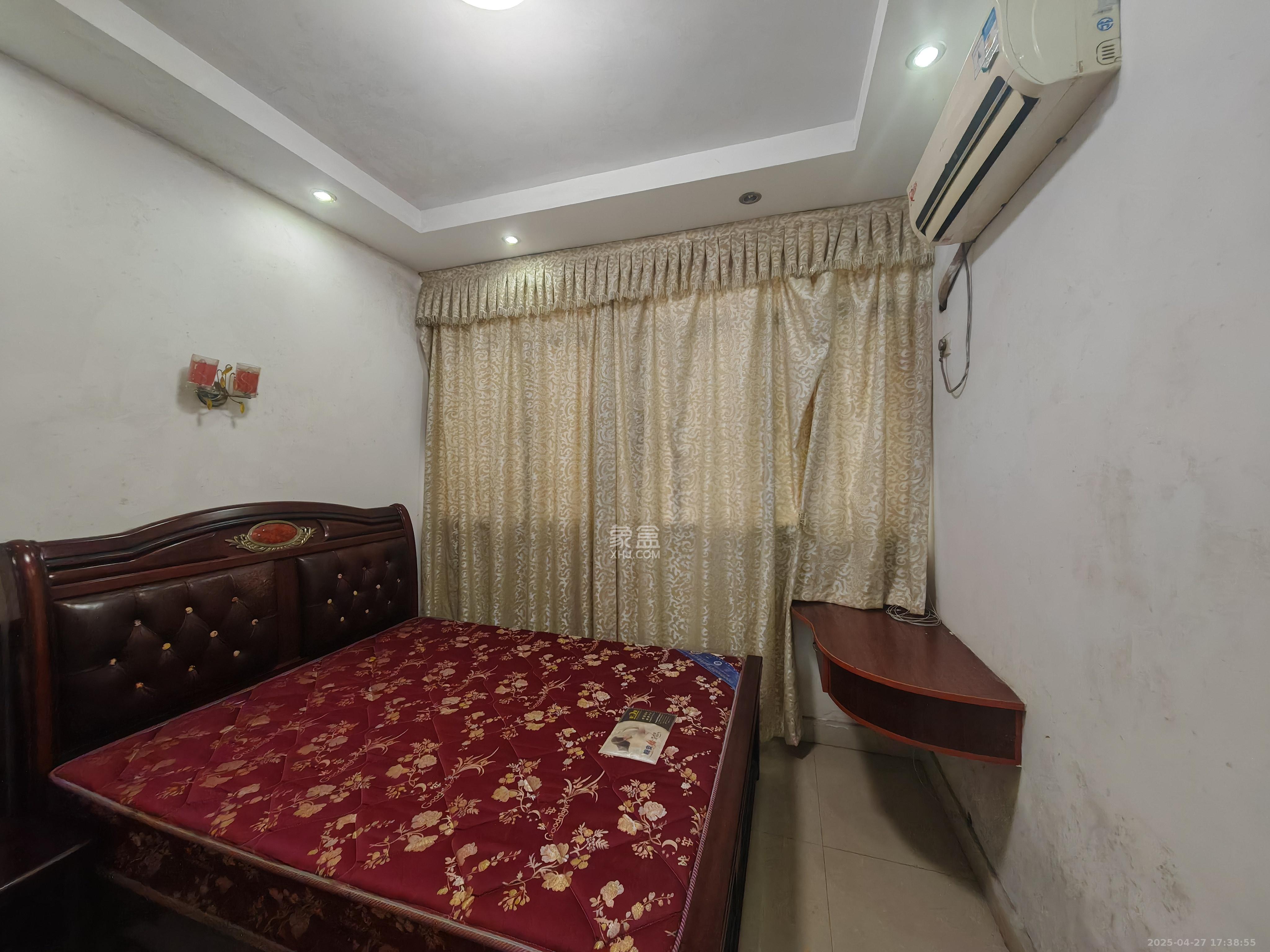 青青家园 3室2厅2卫 1200.0元/月 青青家园 3室2厅2卫 1200.0元/月室内图