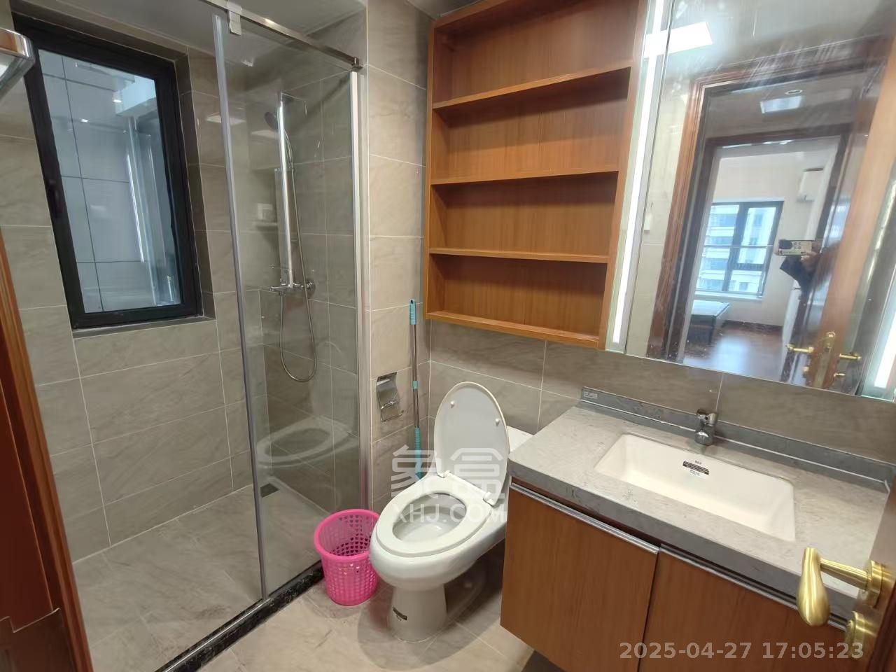 恒大御景半岛  2室2厅1卫   1500.00元/月室内图
