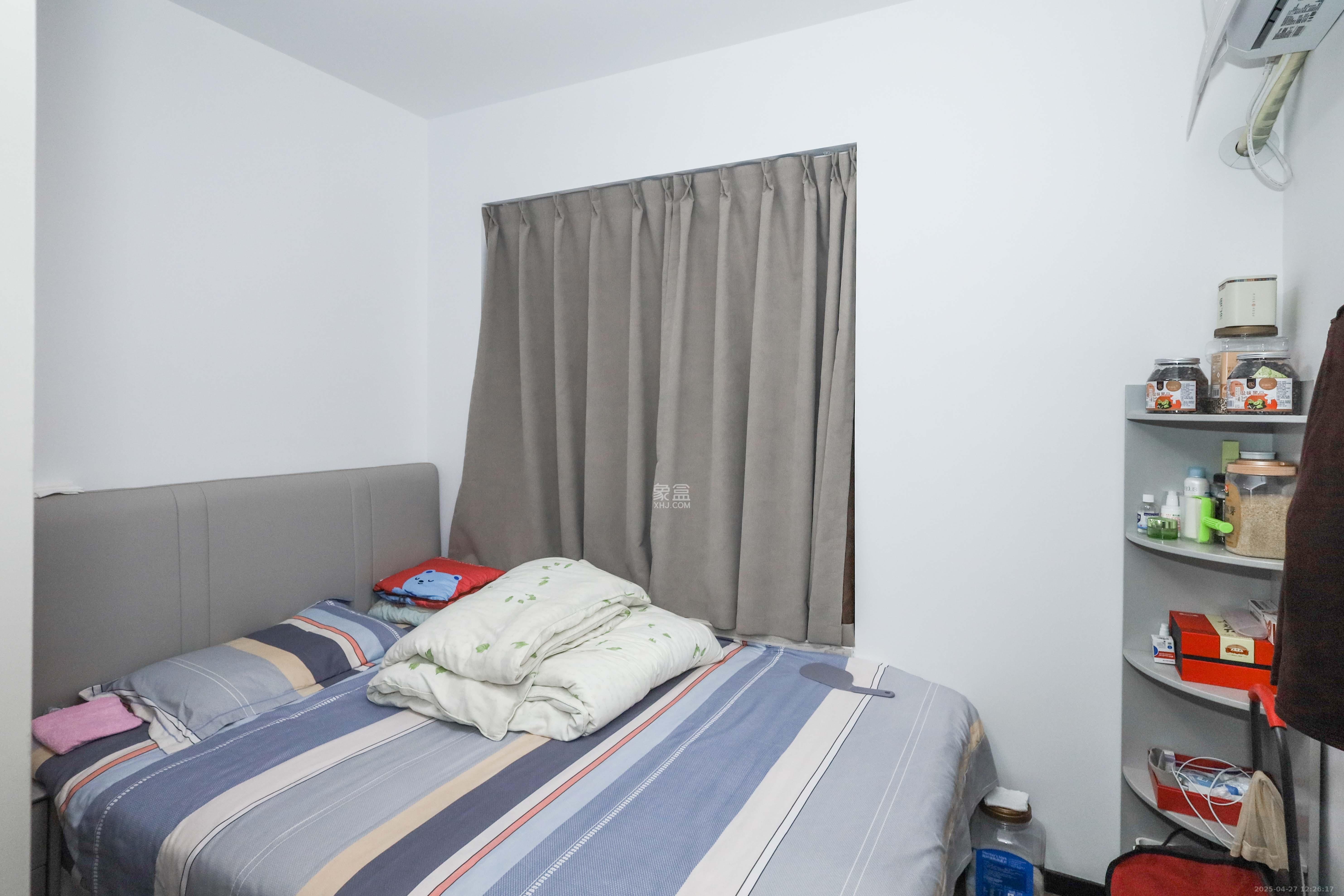 欣利梅溪左岸 3室2厅2卫 125.0万 欣利梅溪左岸 3室2厅2卫 125.0万卧室