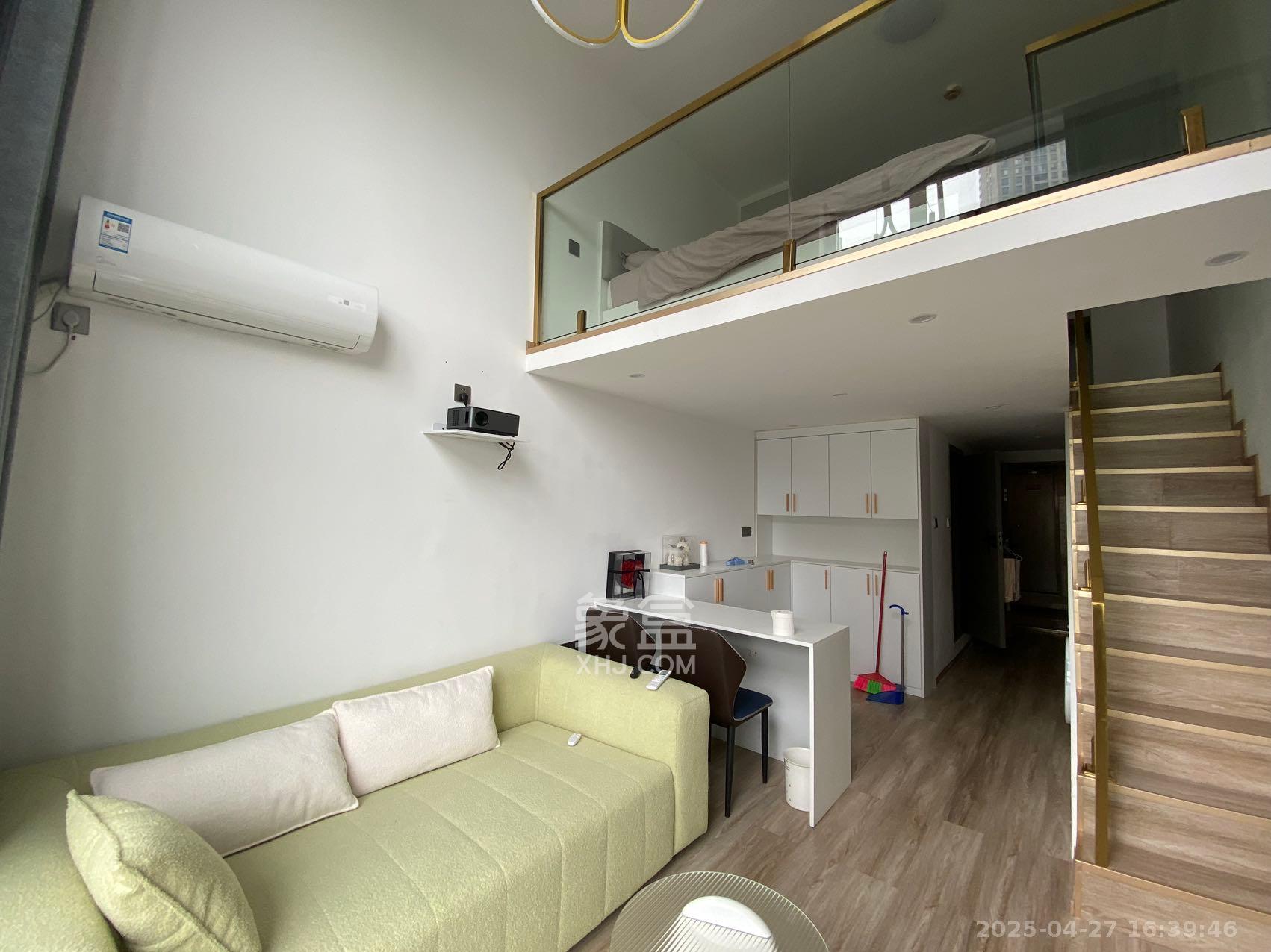 卓越江岸 1室0厅0卫 2800.0元/月 卓越江岸 1室0厅0卫 2800.0元/月室内图