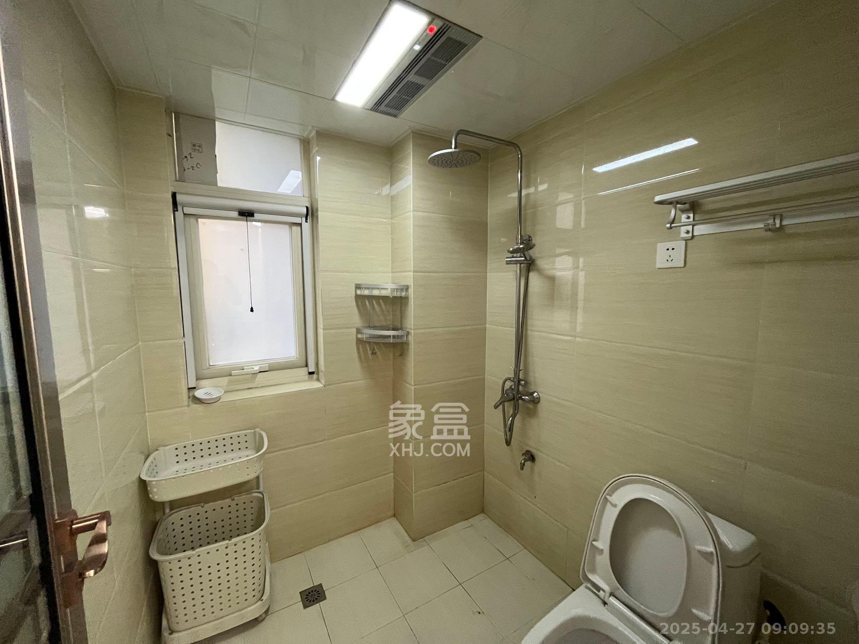 北辰三角洲D2区  1室2厅1卫   3500.00元/月室内图