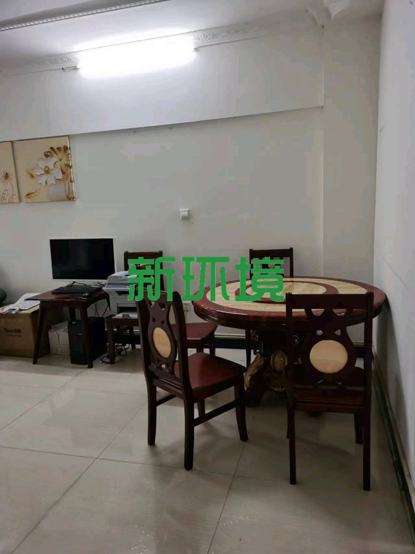 逸臣广场 2室2厅1卫 1700.0元/月 逸臣广场 2室2厅1卫 1700.0元/月室内图