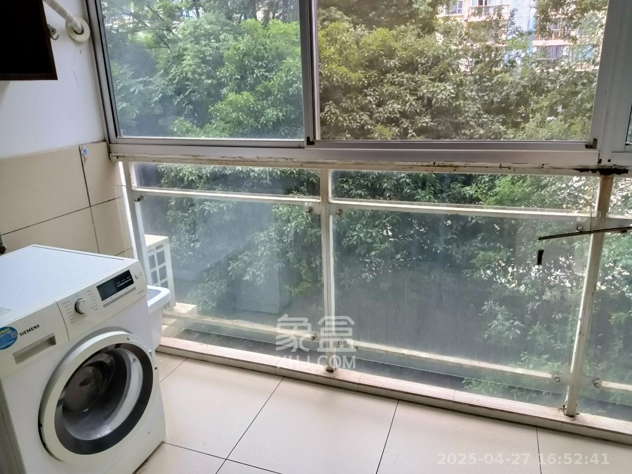 书香名邸  4室2厅2卫    3500.0元/月 书香名邸  4室2厅2卫    3500.0元/月室内图