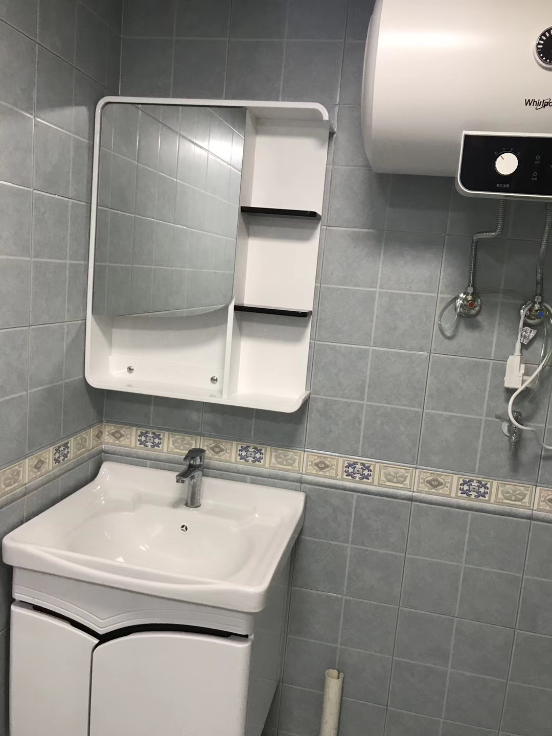 佳源罗马都市 1室1厅1卫 1500.0元/月 佳源罗马都市 1室1厅1卫 1500.0元/月室内图