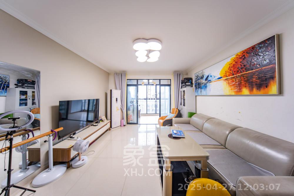 中建麓山和苑  3室2厅1卫   2000.00元/月