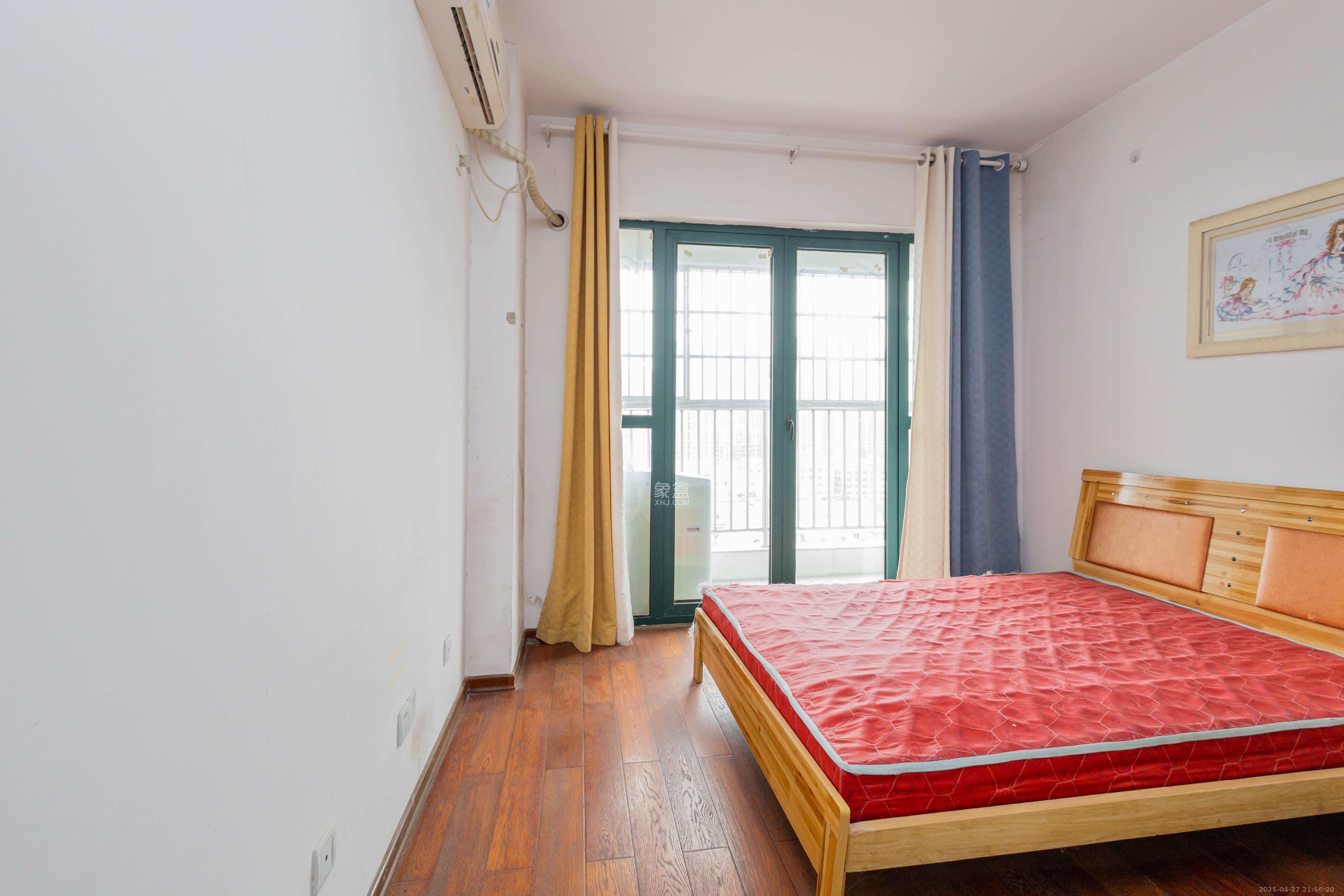 华天LOHO小镇 1室1厅1卫 22.8万 华天LOHO小镇 1室1厅1卫 22.8万卧室