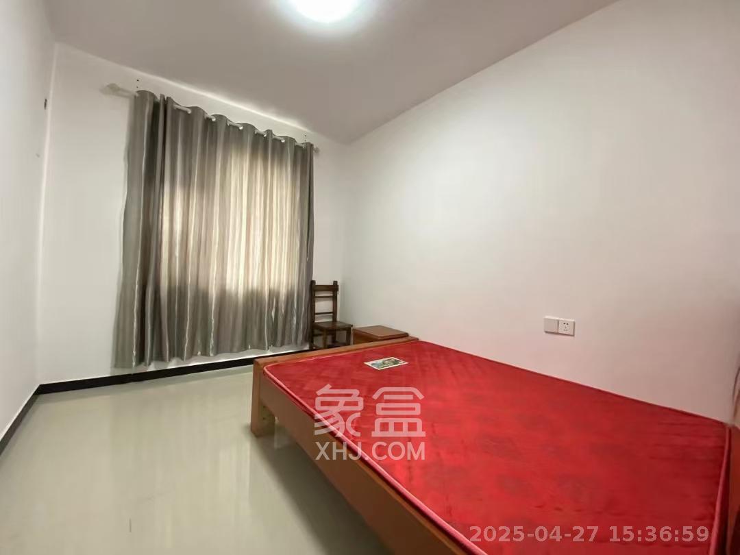 洋湖明园一期 3室1厅1卫 2600.0元/月 洋湖明园一期 3室1厅1卫 2600.0元/月室内图