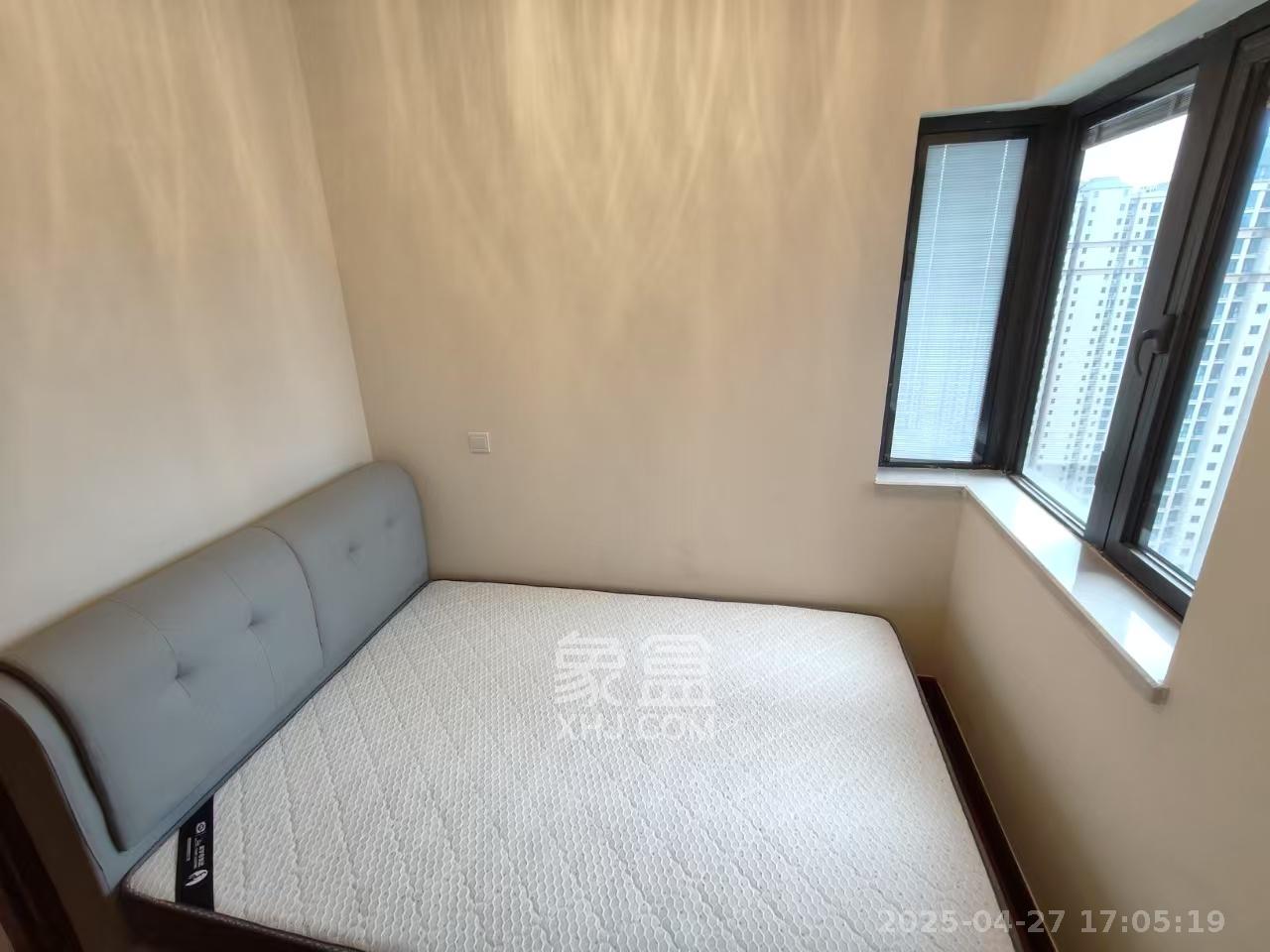 恒大御景半岛  2室2厅1卫   1500.00元/月室内图