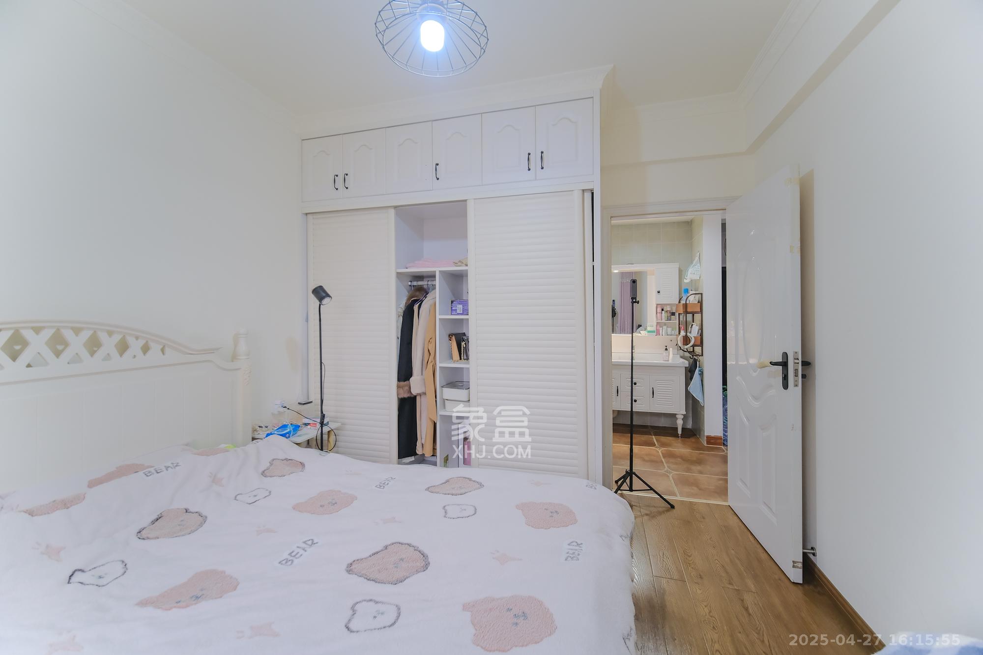 荣盛花语城 2室2厅1卫 60.0万 荣盛花语城 2室2厅1卫 60.0万卧室