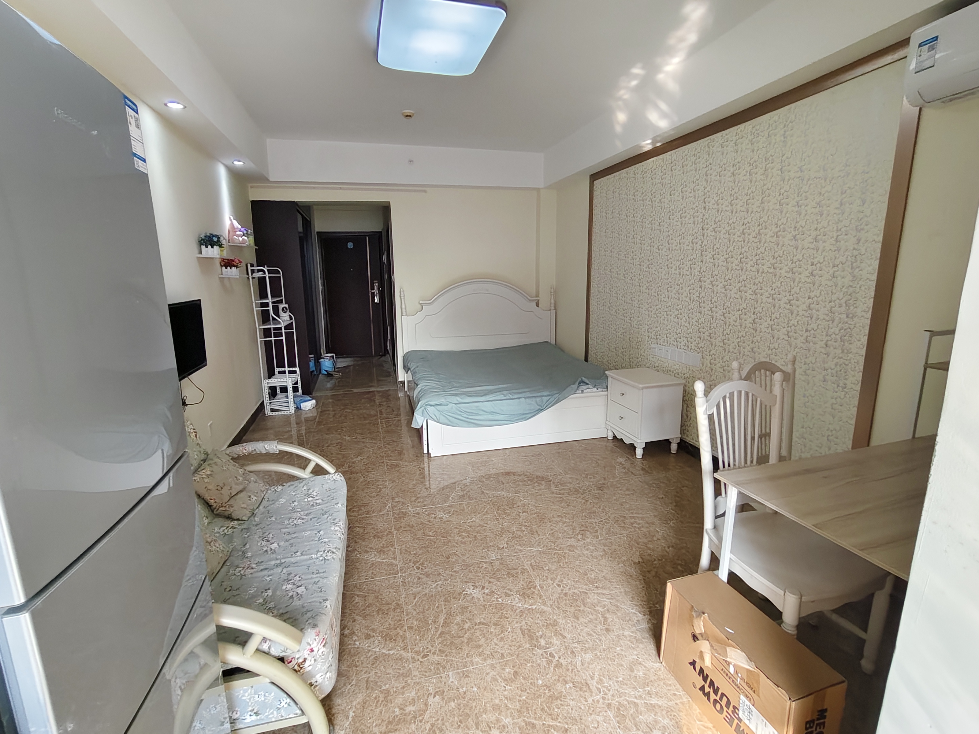 正大豪庭 1室0厅1卫 1800.0元/月 正大豪庭 1室0厅1卫 1800.0元/月室内图