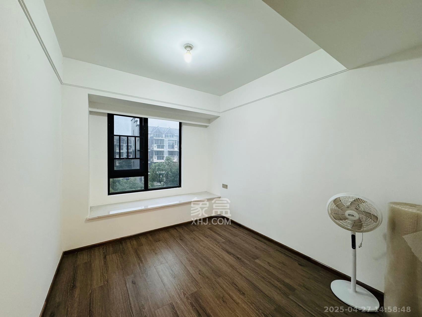 金茂建发泊悦  4室2厅2卫    3600.0元/月 金茂建发泊悦  4室2厅2卫    3600.0元/月室内图