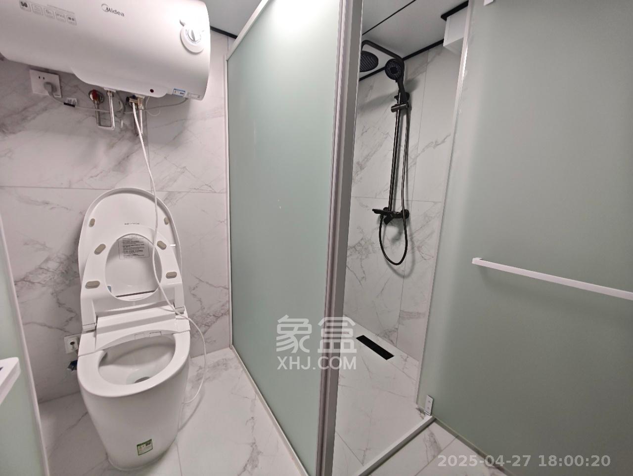 保利恒伟时光印象  2室1厅1卫   2500.00元/月室内图
