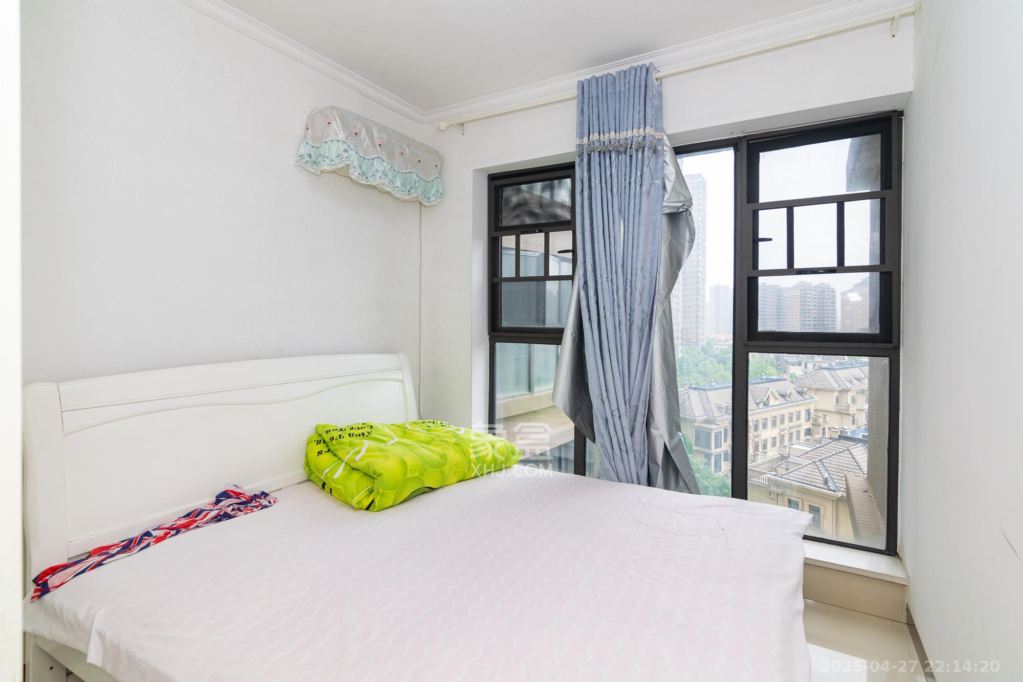 润和紫郡一期 3室2厅1卫 78.0万 润和紫郡一期 3室2厅1卫 78.0万卧室