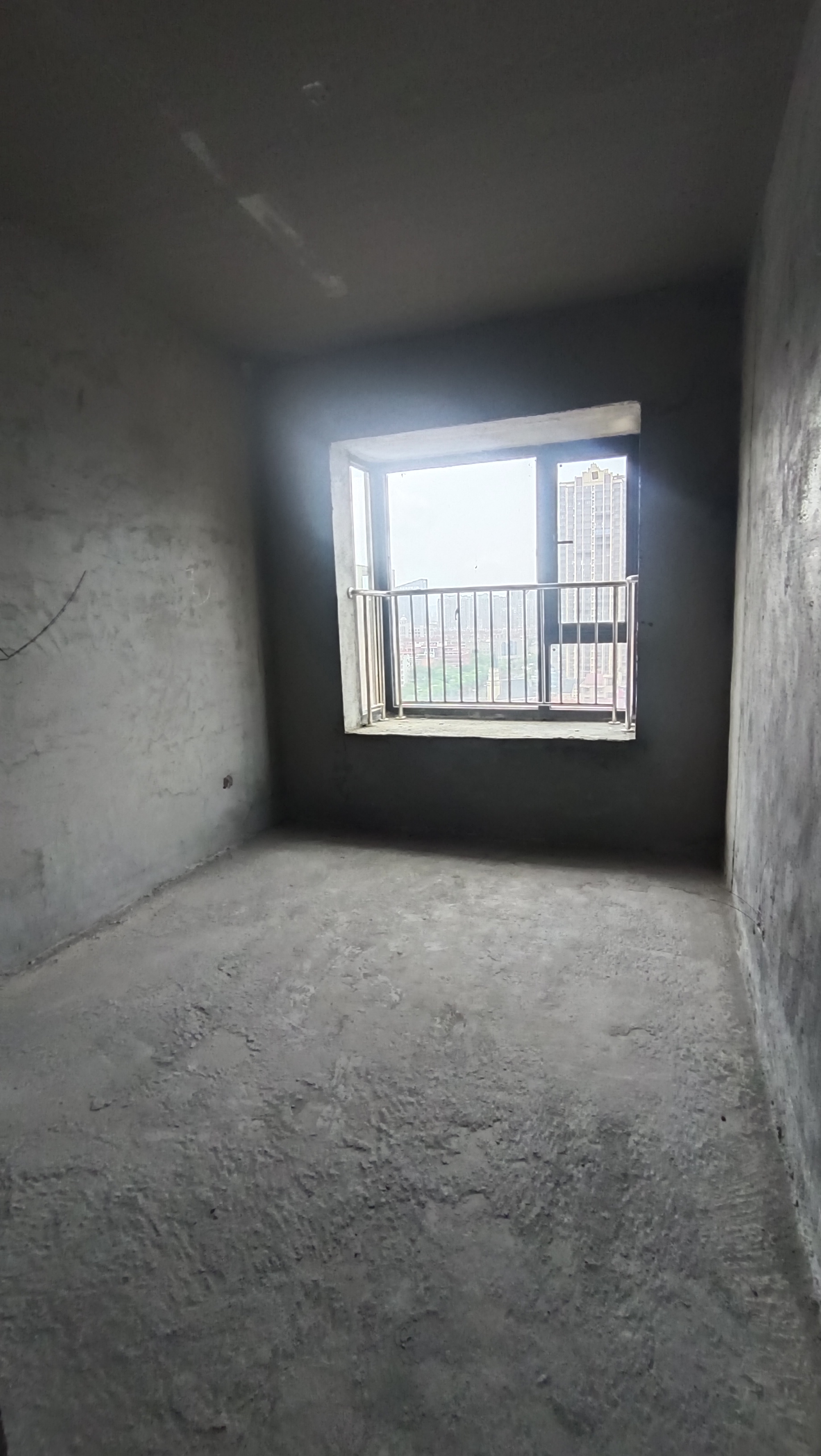 城发星庭 4室2厅2卫 74.8万 城发星庭 4室2厅2卫 74.8万客厅