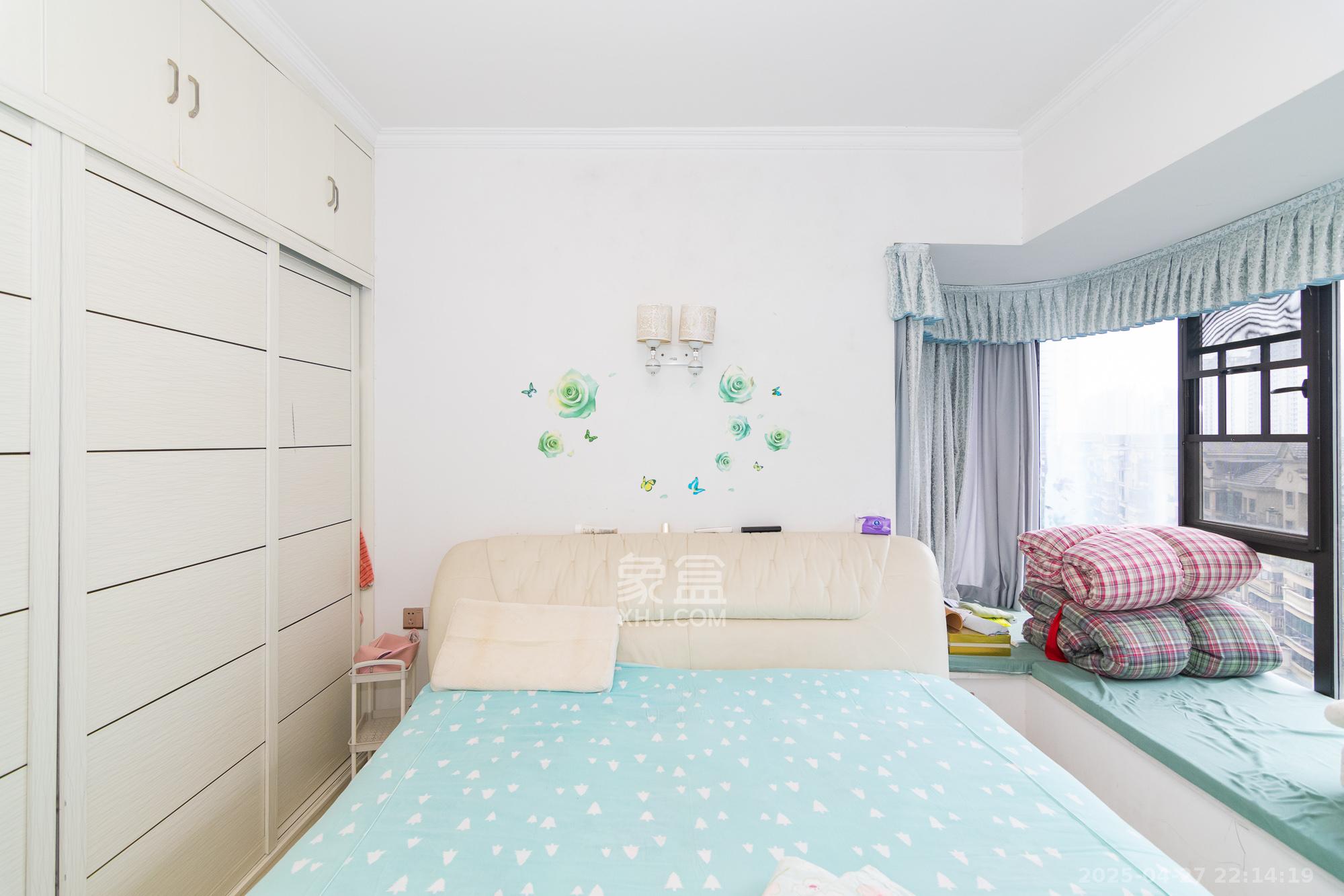 润和紫郡一期 3室2厅1卫 78.0万 润和紫郡一期 3室2厅1卫 78.0万卧室