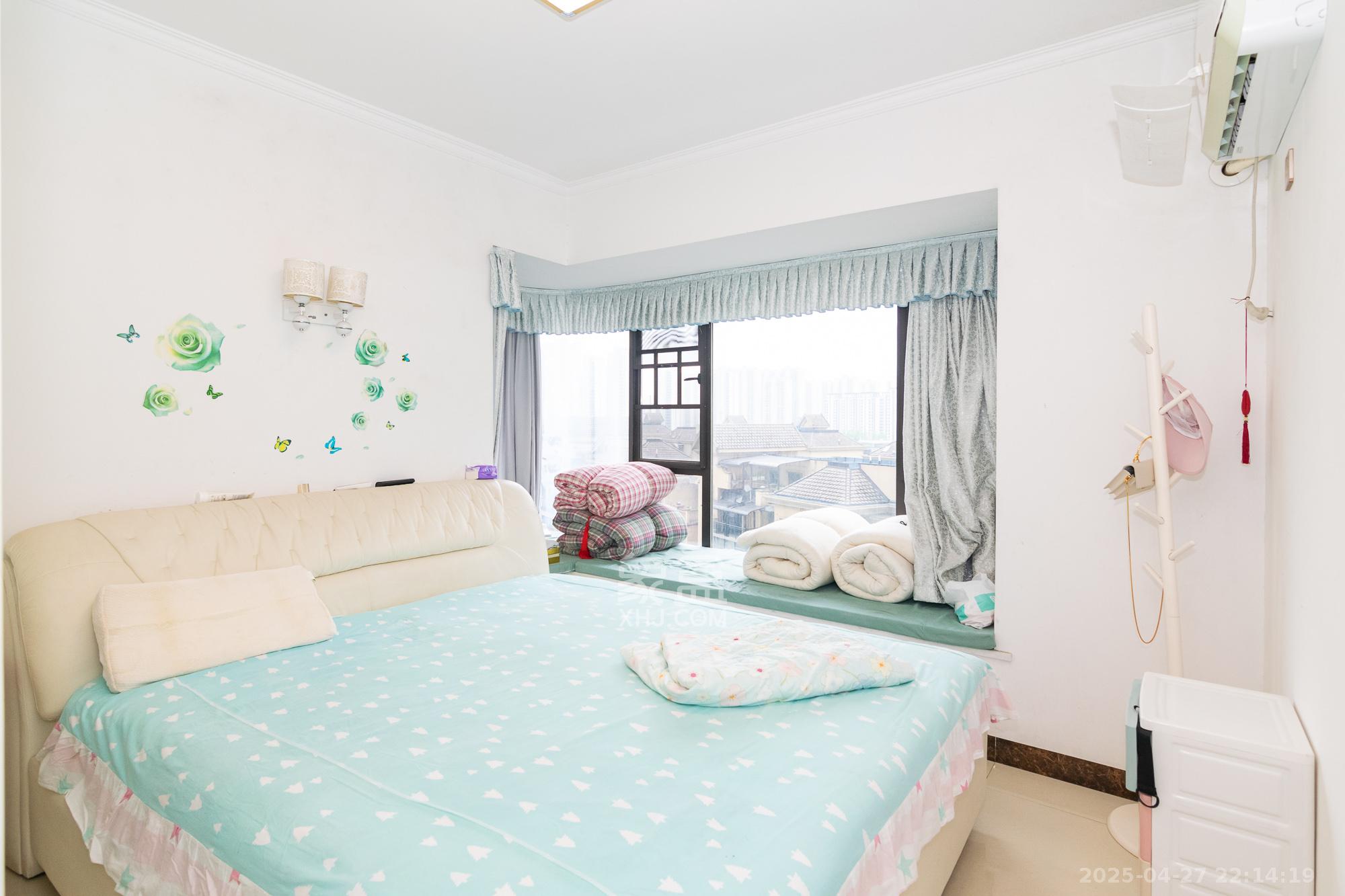 润和紫郡一期 3室2厅1卫 78.0万 润和紫郡一期 3室2厅1卫 78.0万卧室