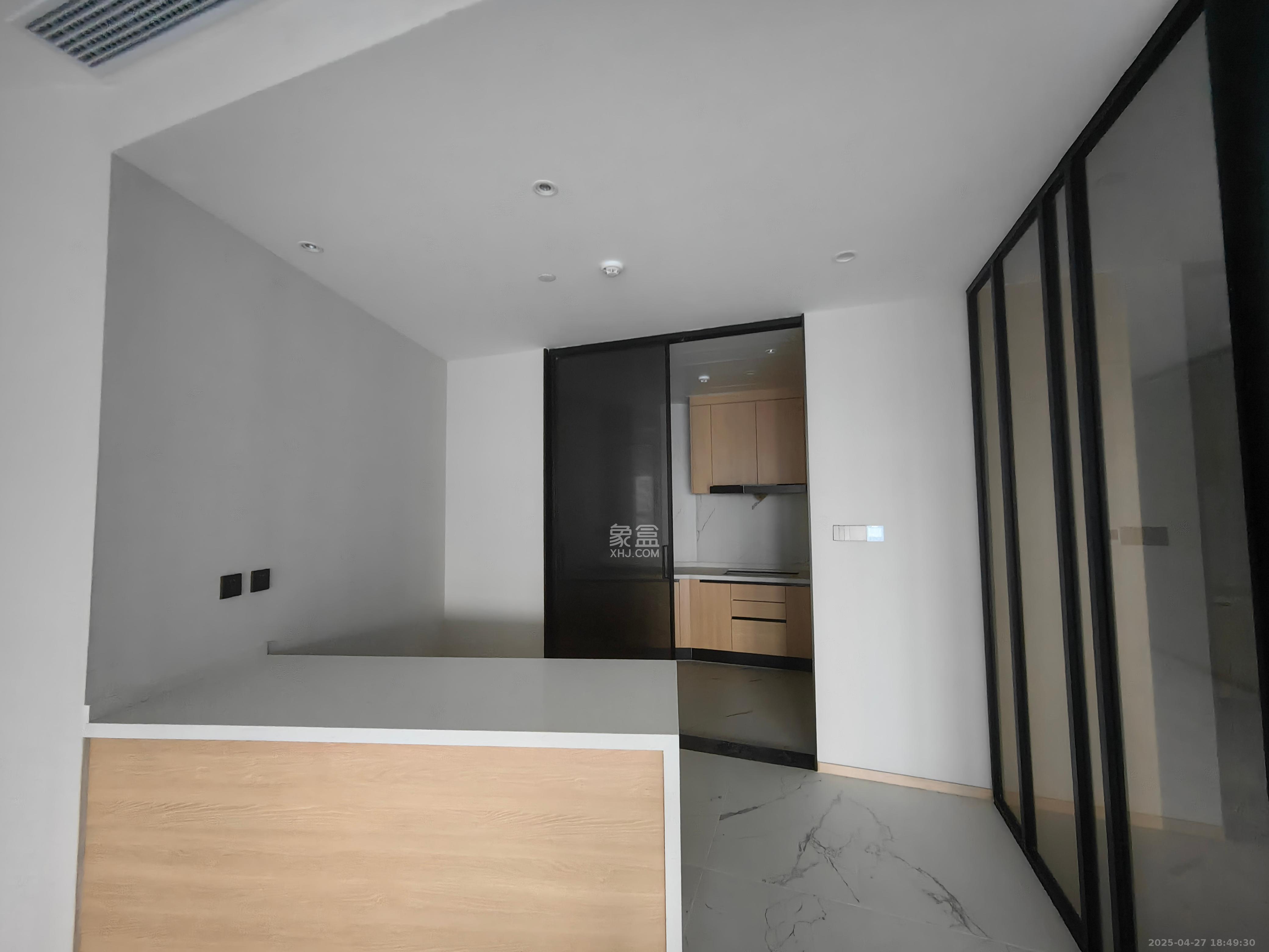 正荣梅溪紫阙台  4室2厅4卫    8500.0元/月室内图