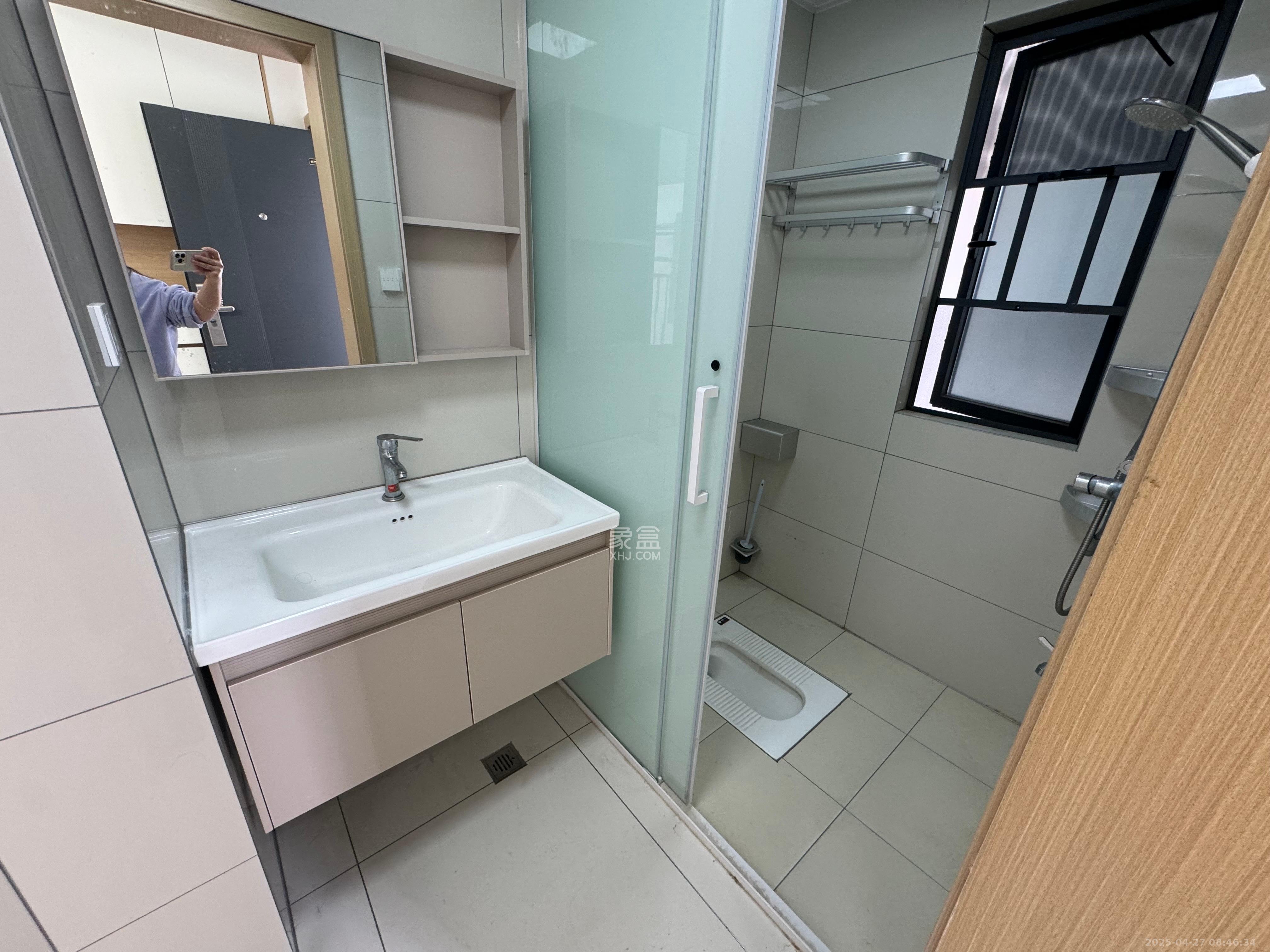 旭日嘉苑  2室1厅1卫   2300.00元/月室内图
